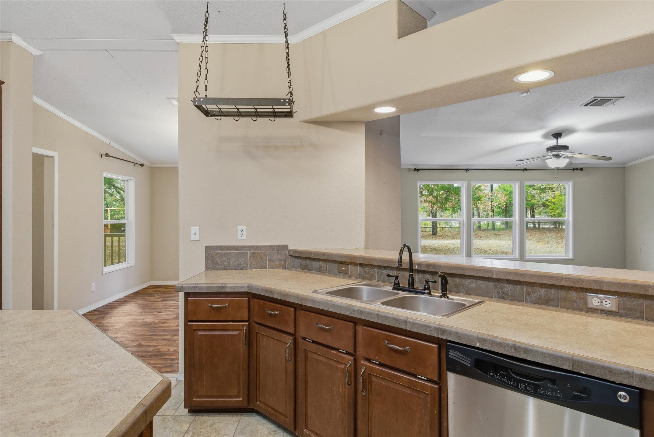 10218 County Road 313
