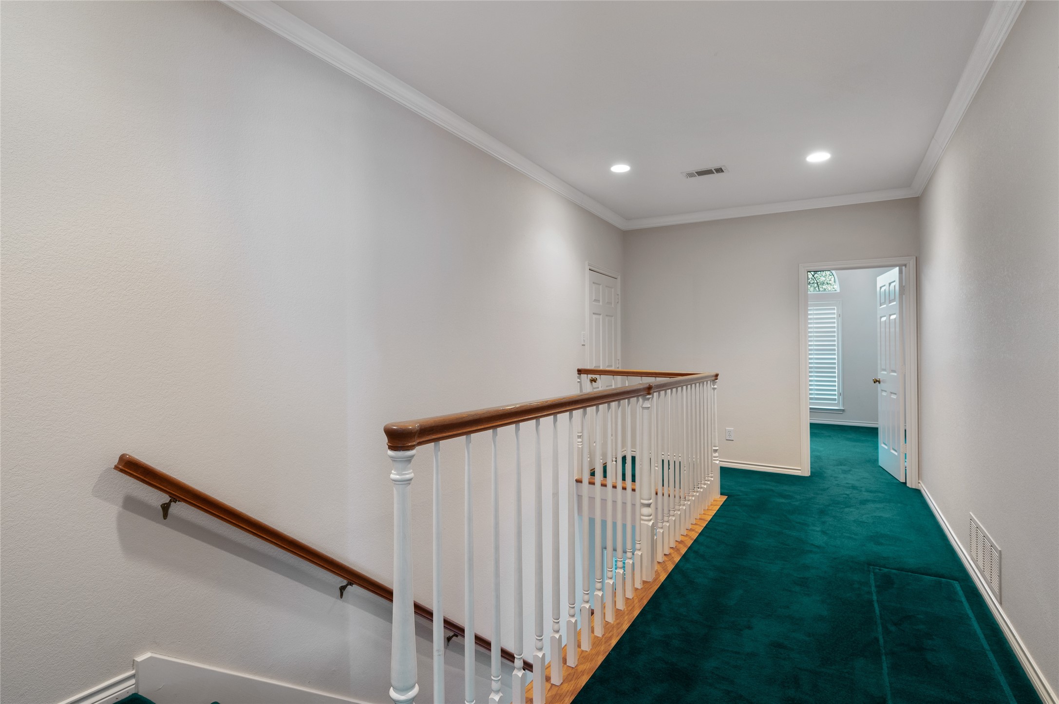 5852 Bridle Bend Court