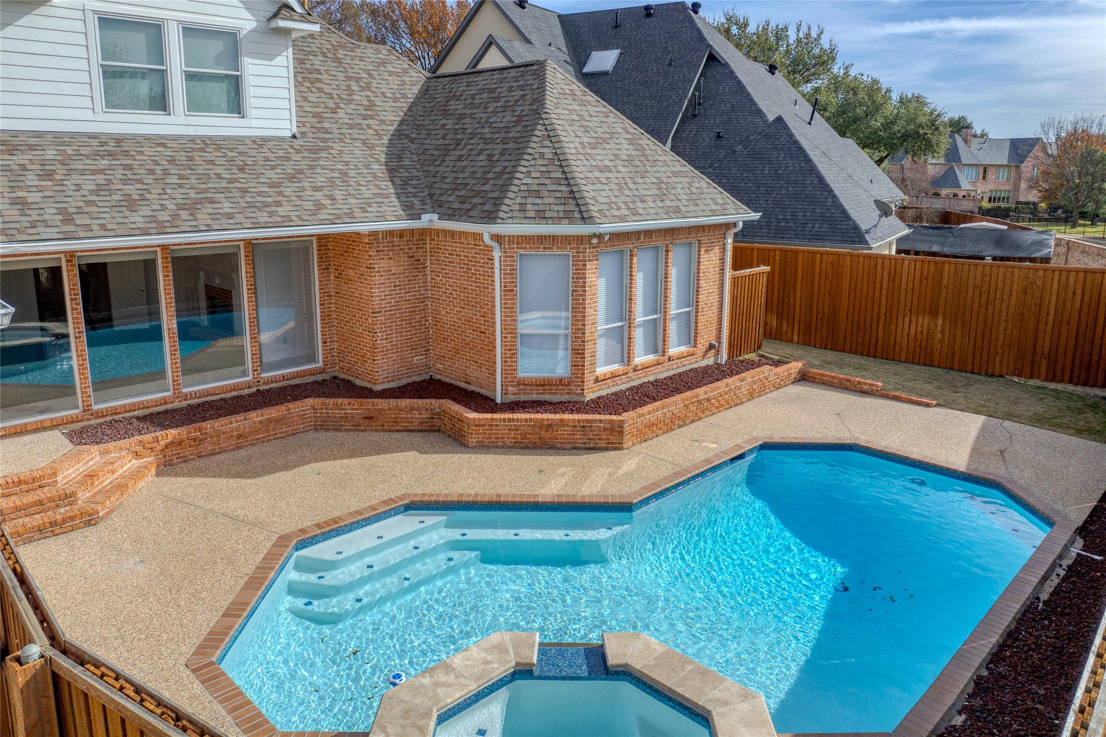5852 Bridle Bend Court