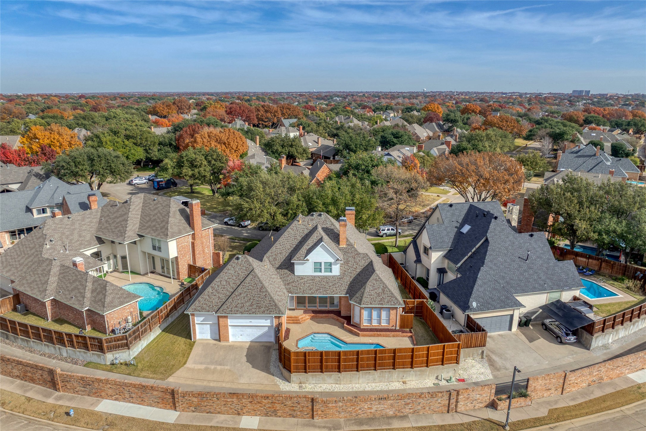 5852 Bridle Bend Court