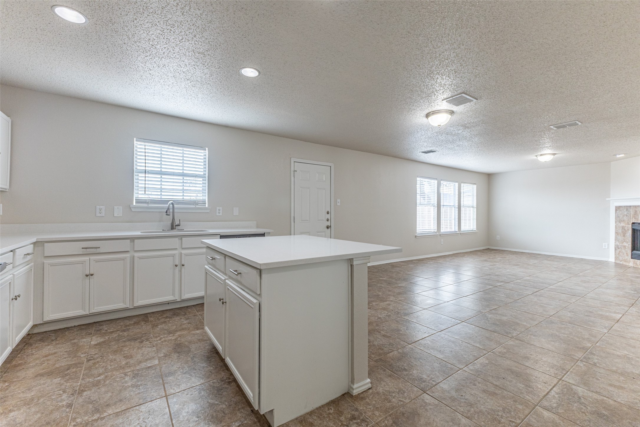14844 Bell Manor Court