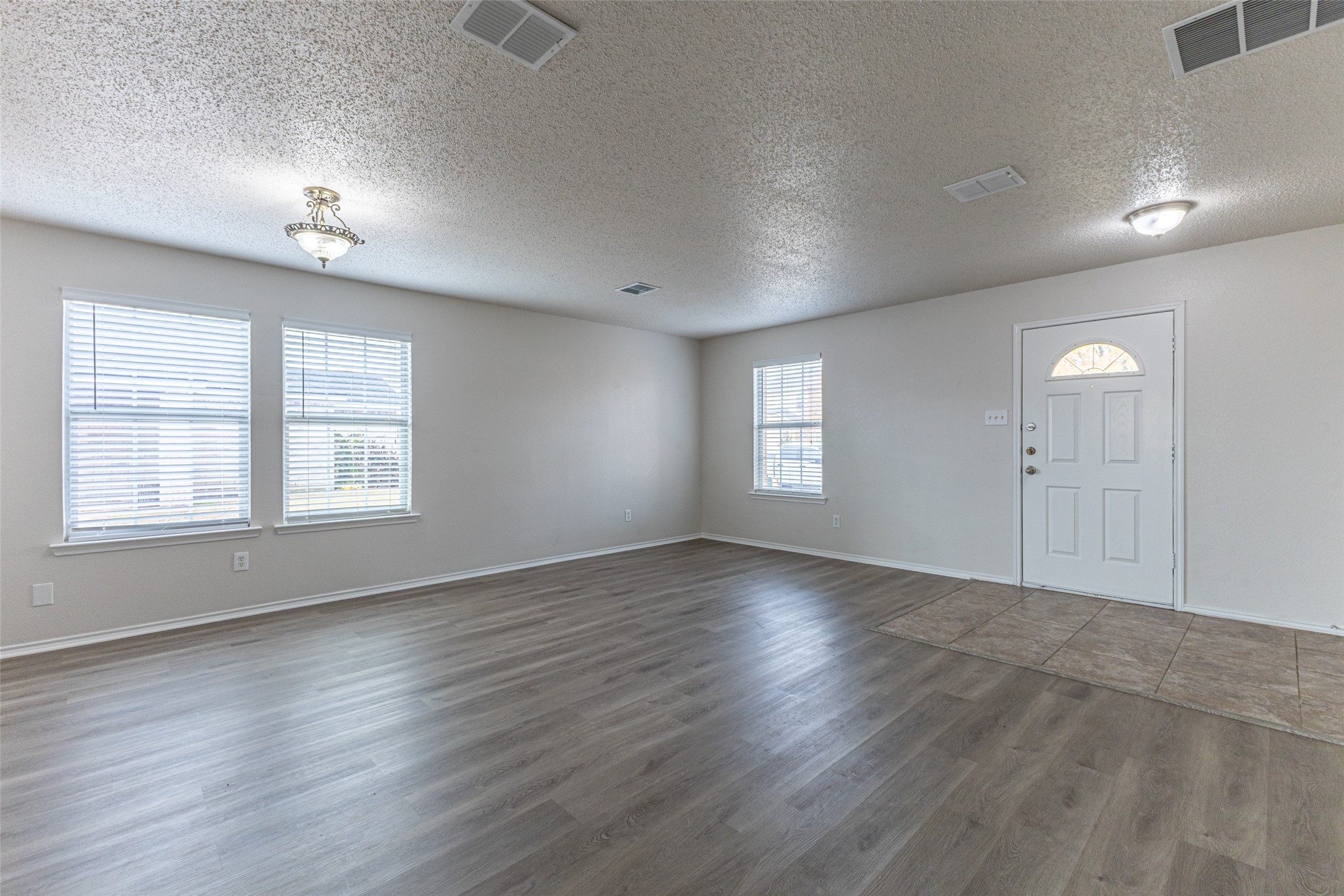 14844 Bell Manor Court