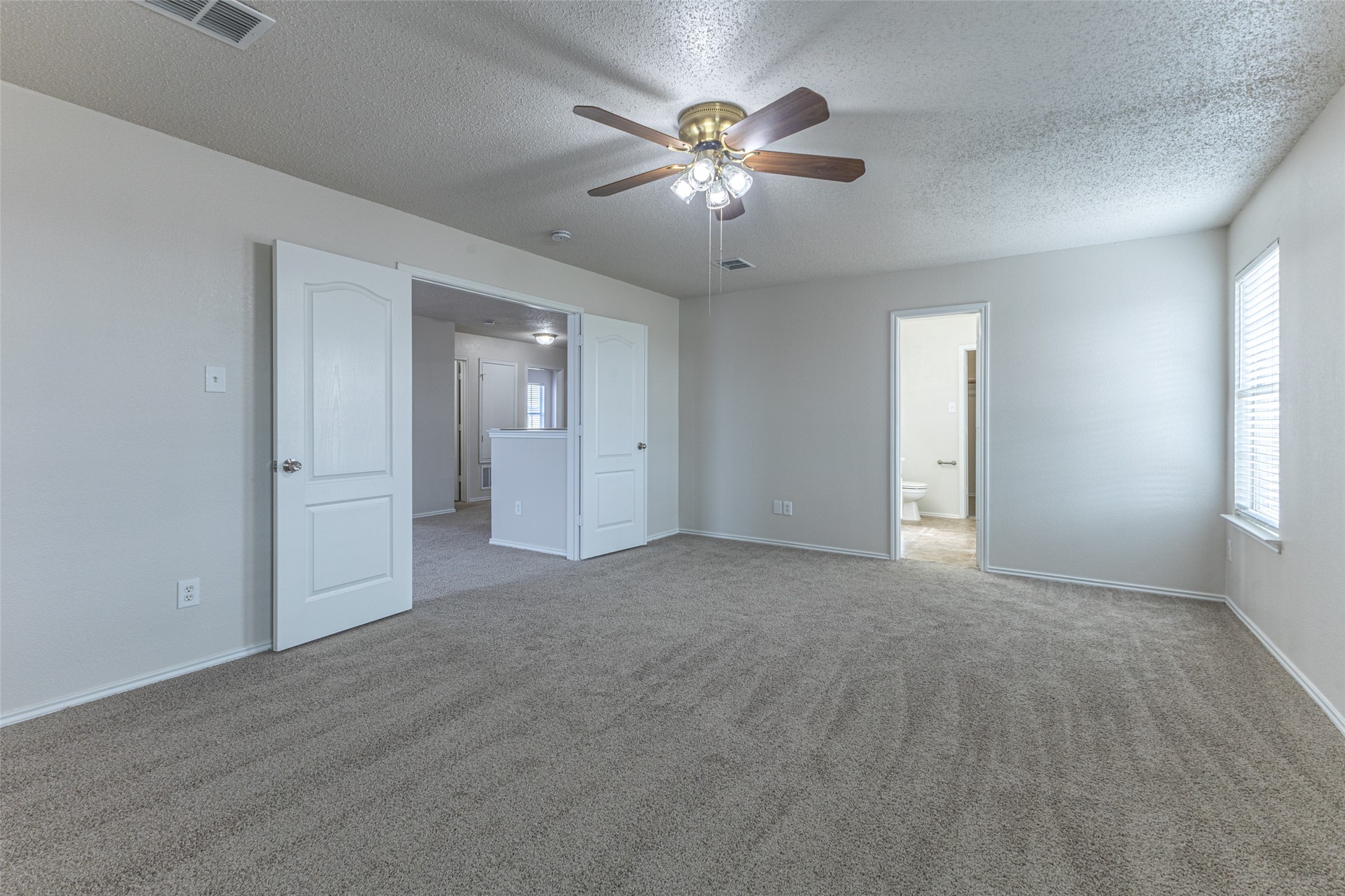 14844 Bell Manor Court