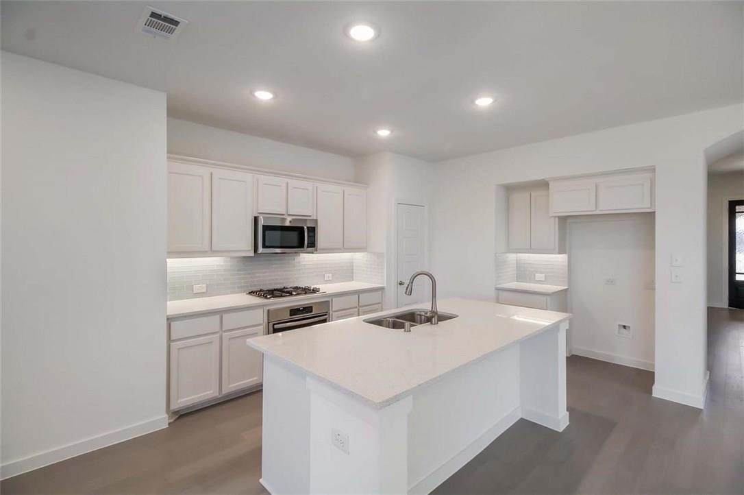 4119 Starlight Creek Lane