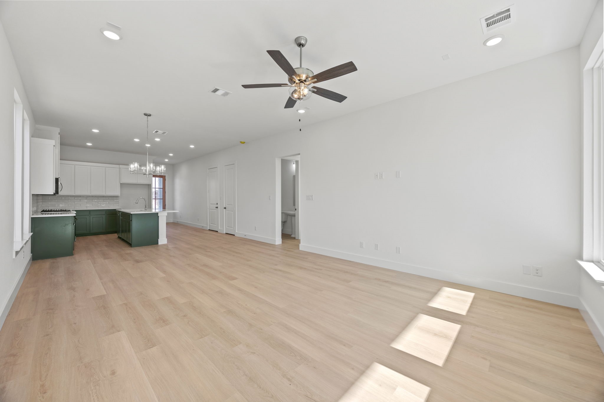 328 Chestnut Street