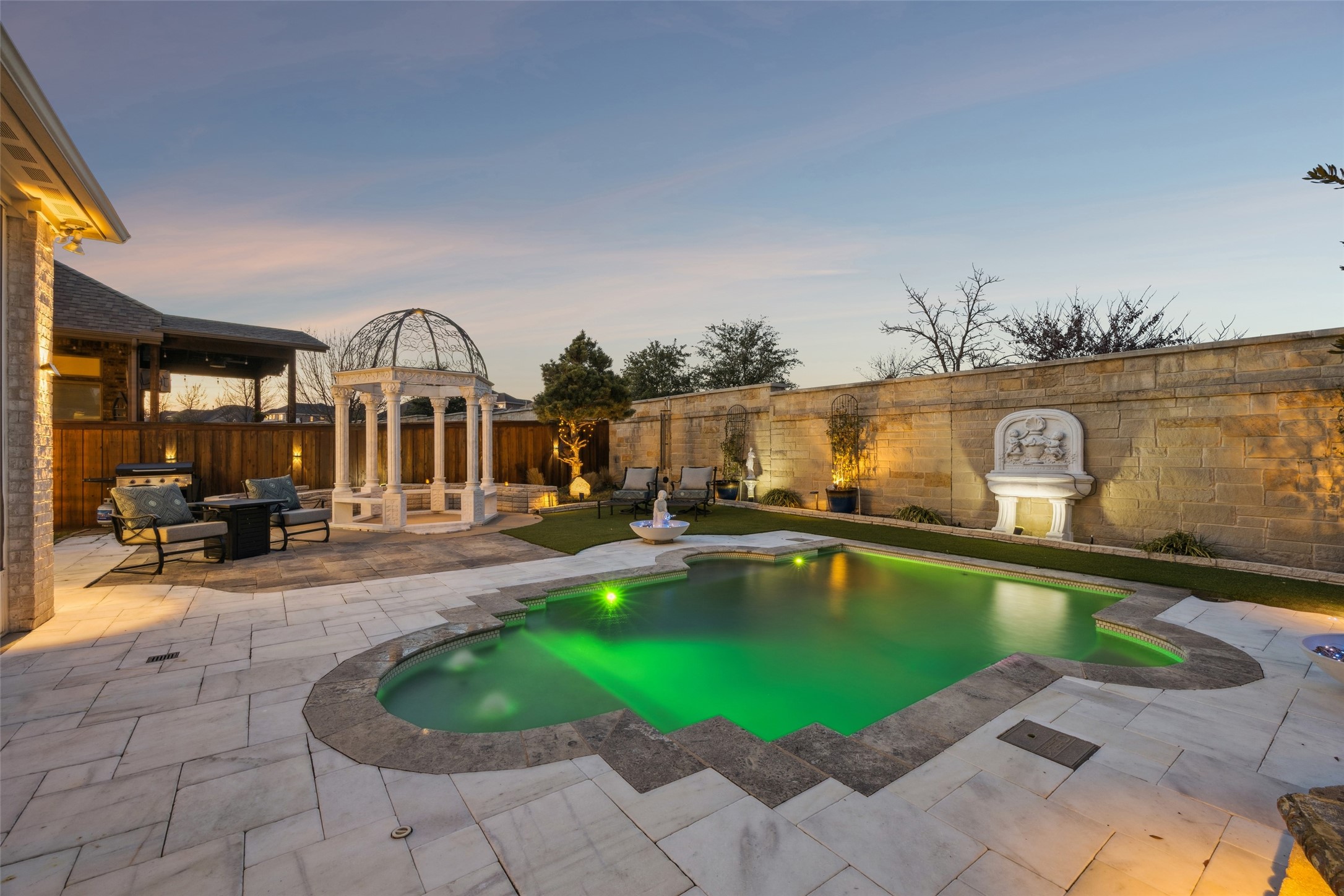 405 Green Valley Drive