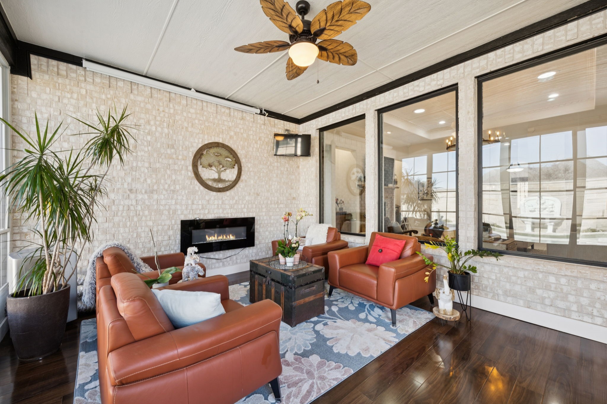 405 Green Valley Drive