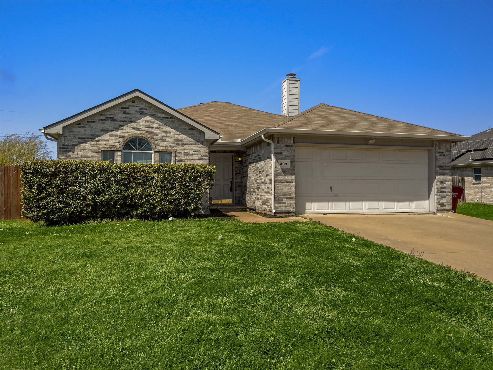 409 Fireside Place