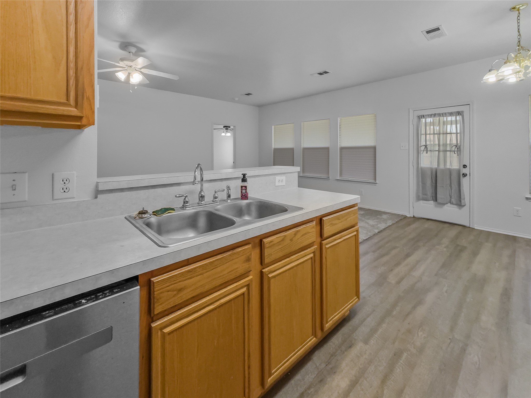 409 Fireside Place