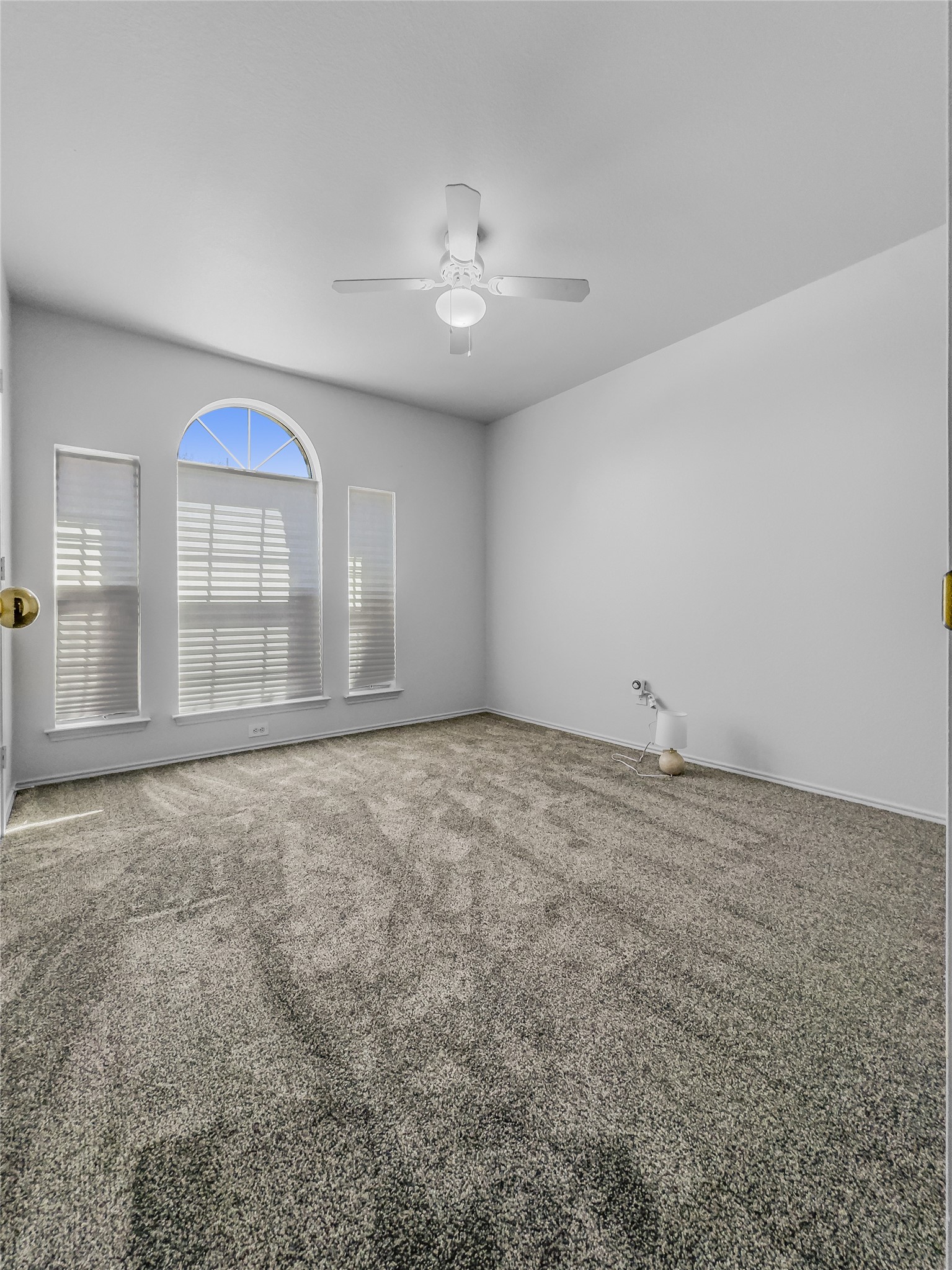 409 Fireside Place