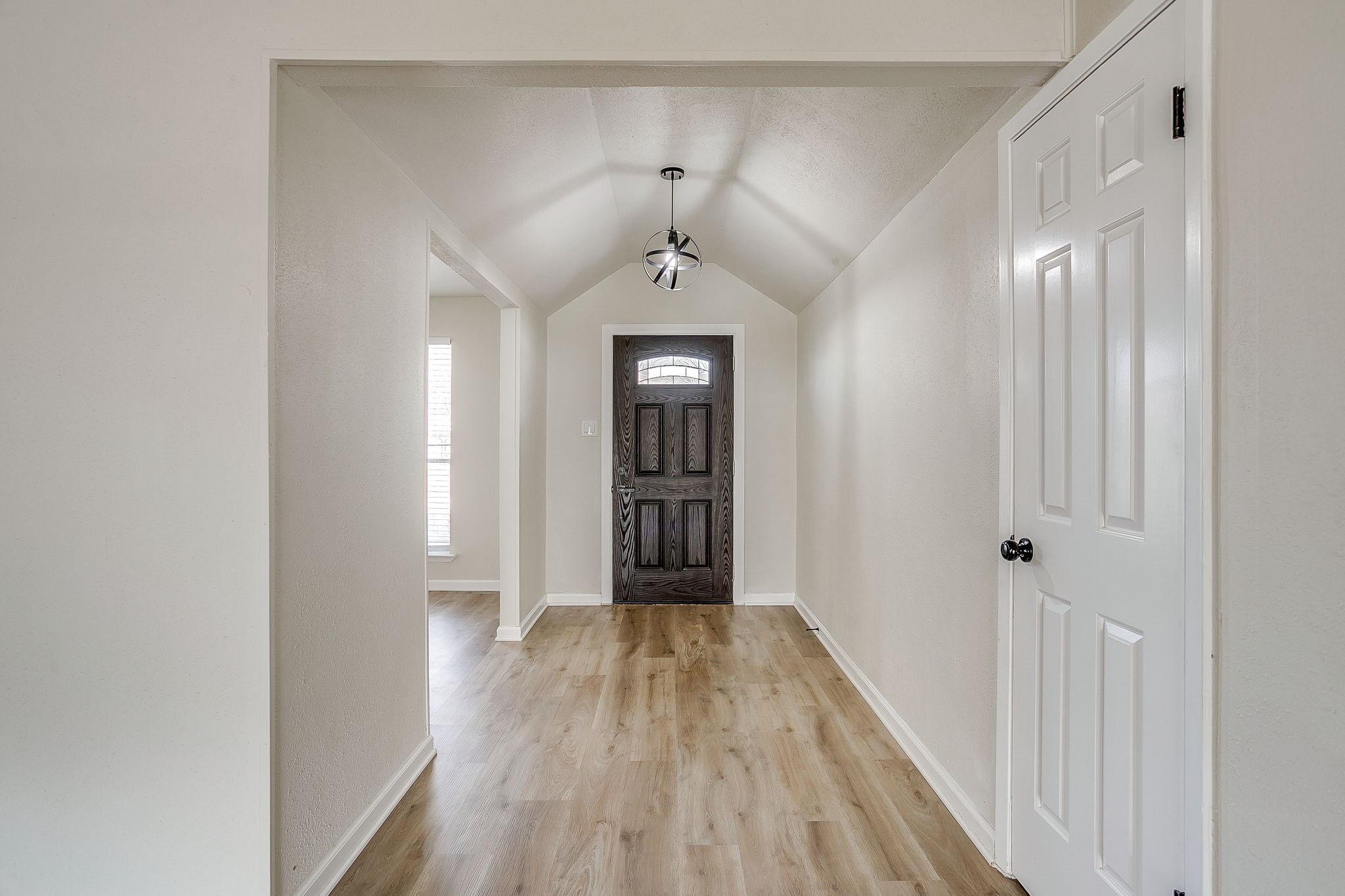 824 Sandpiper Drive