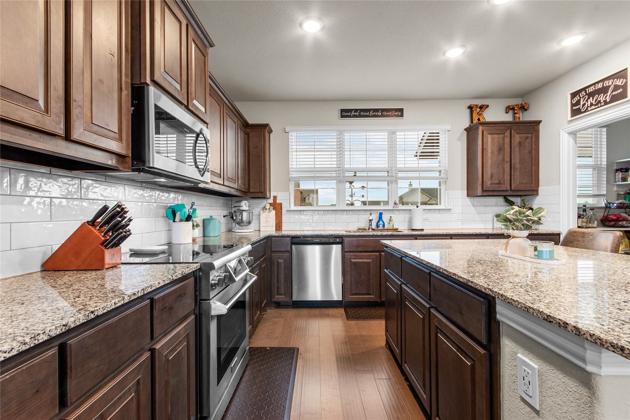 2517 Southern Oak Trail