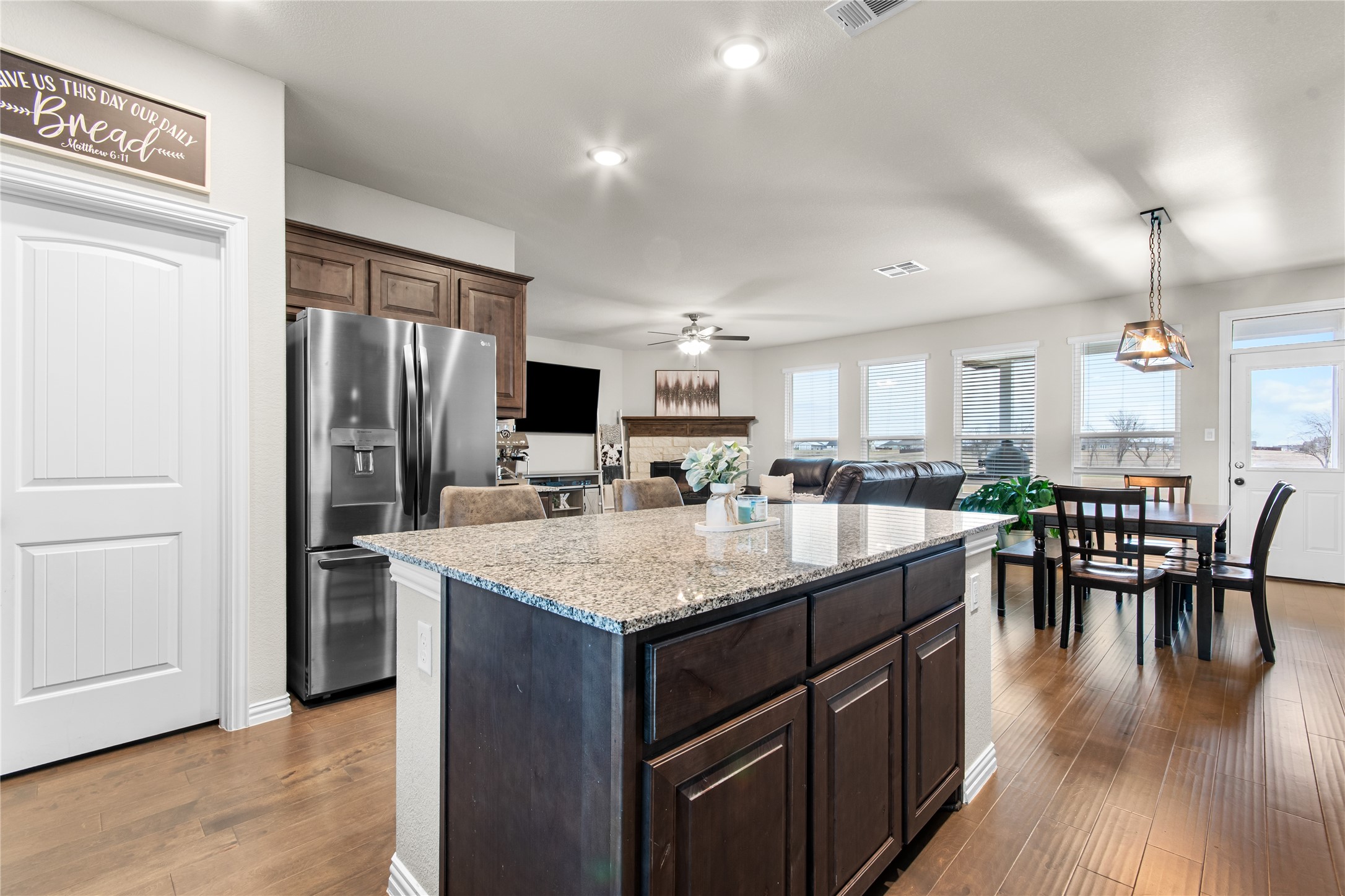 2517 Southern Oak Trail