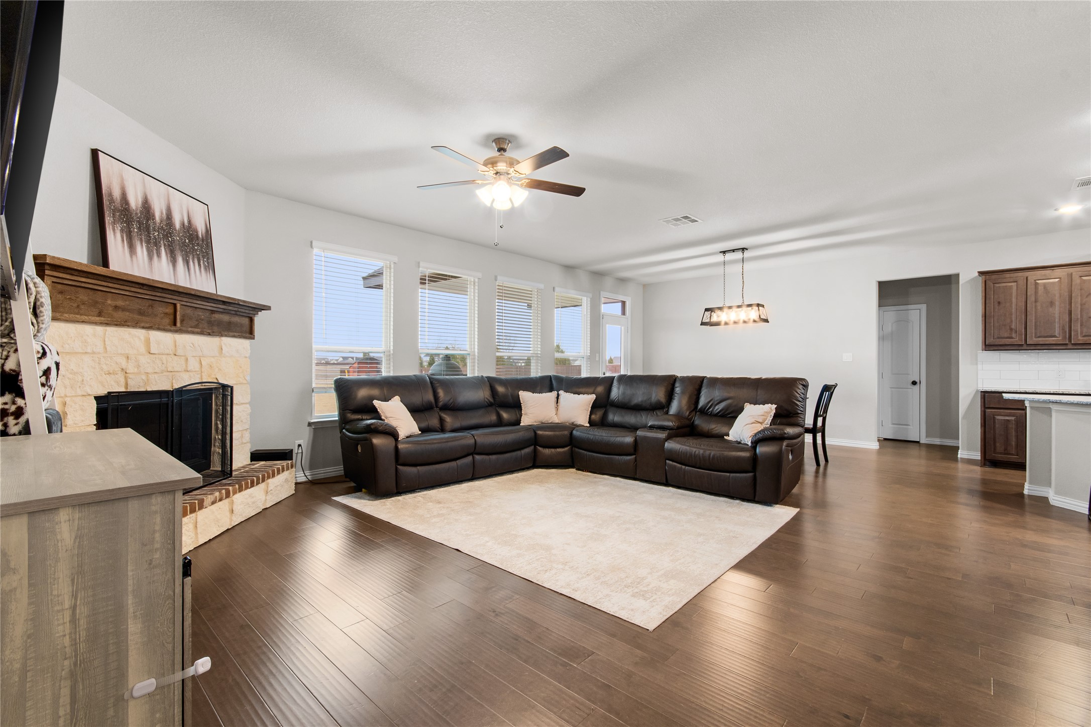 2517 Southern Oak Trail