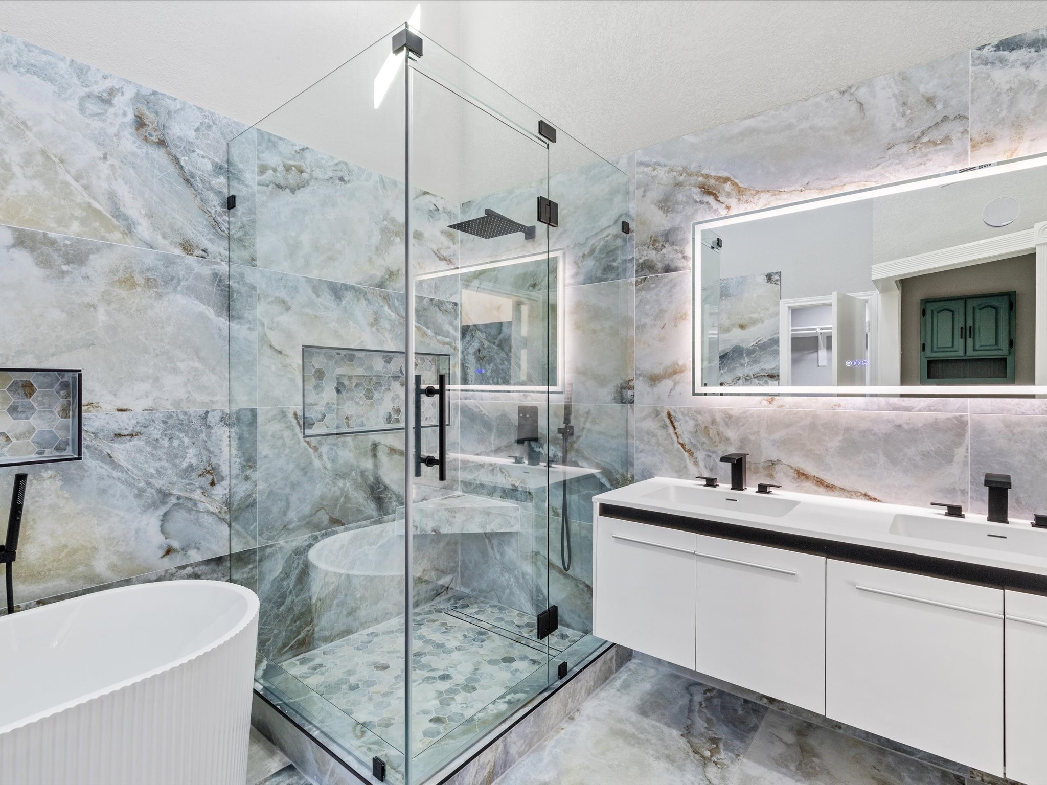 3303 Water Oak Court