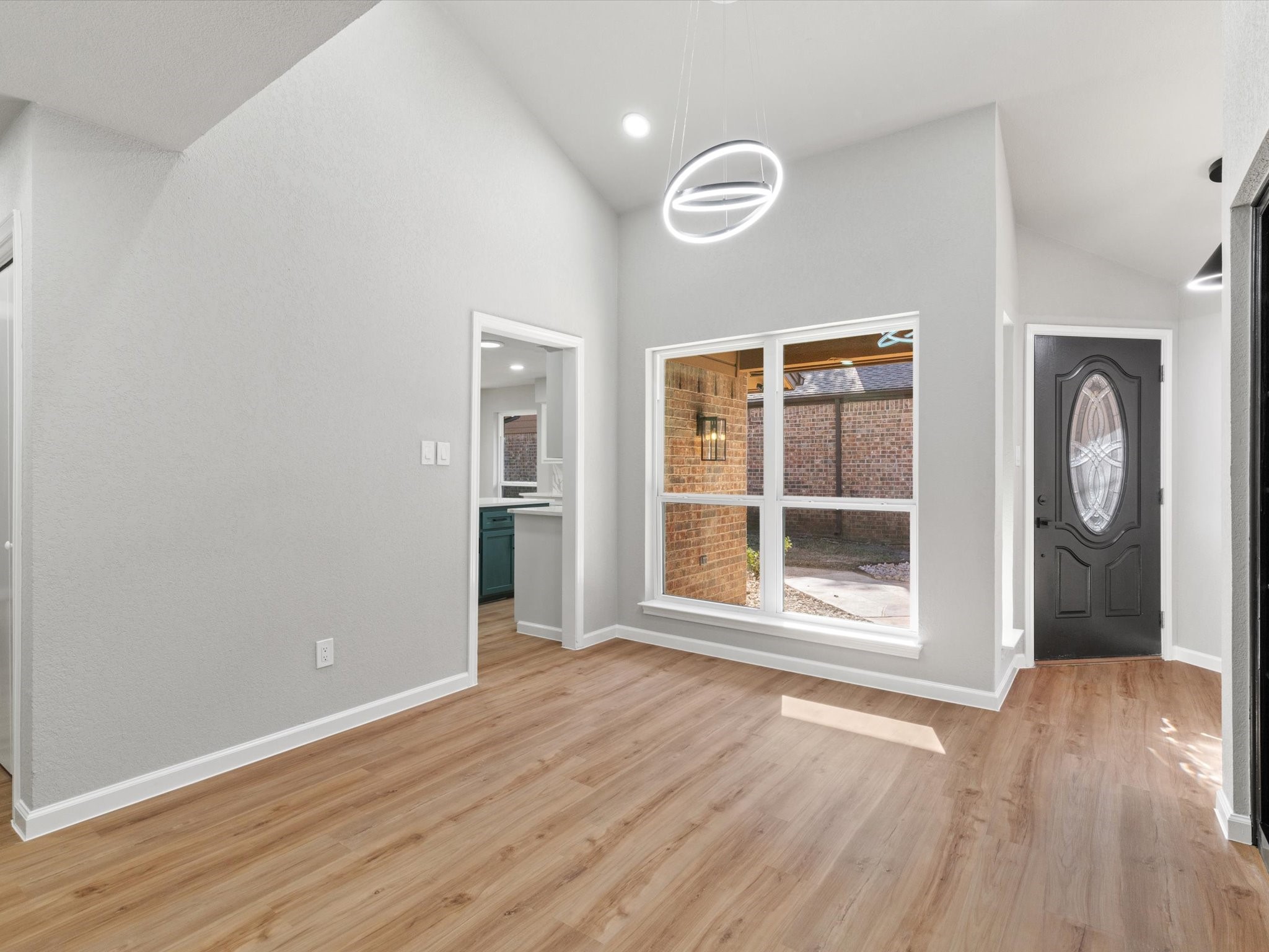 3303 Water Oak Court