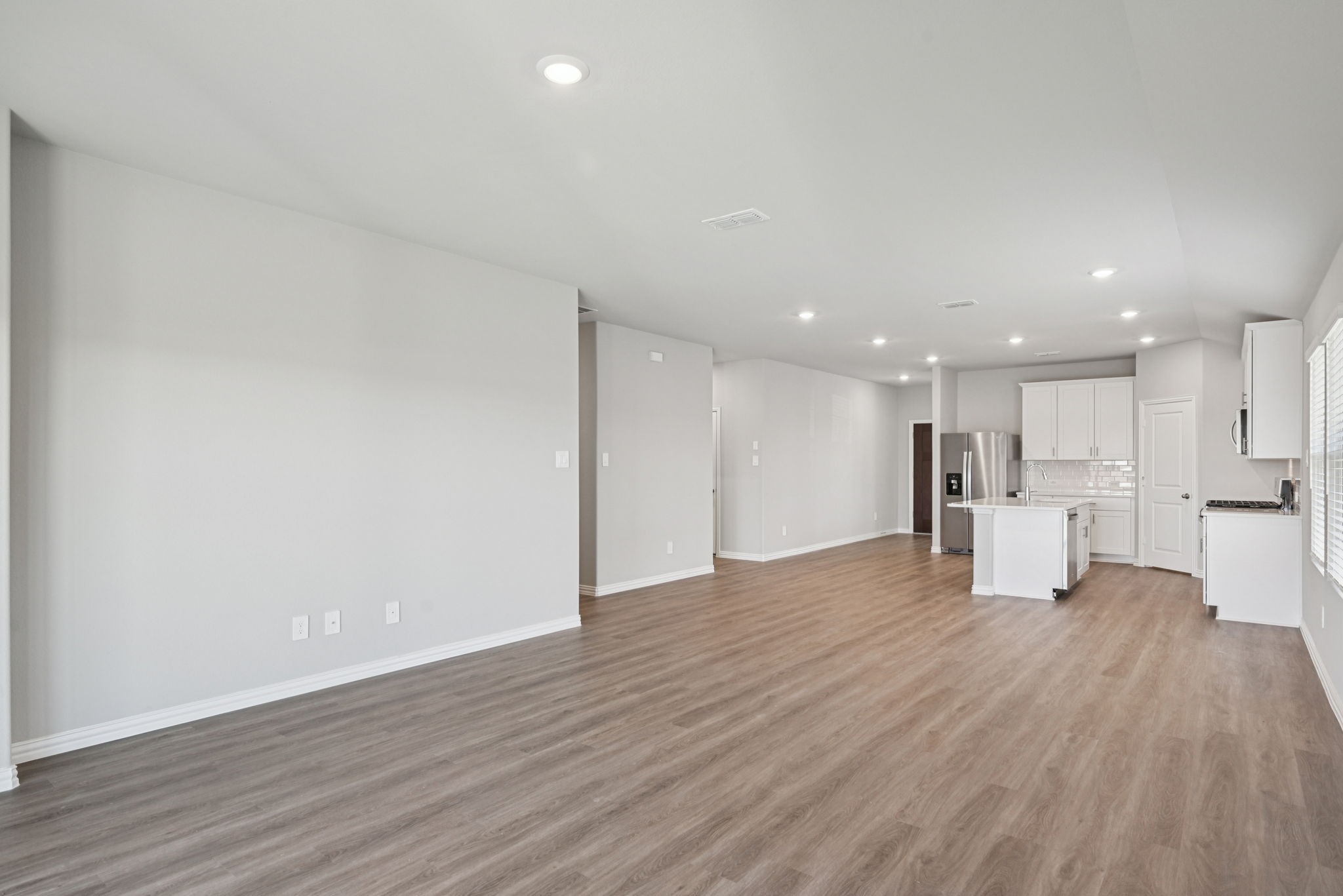 2024 Carriage Court
