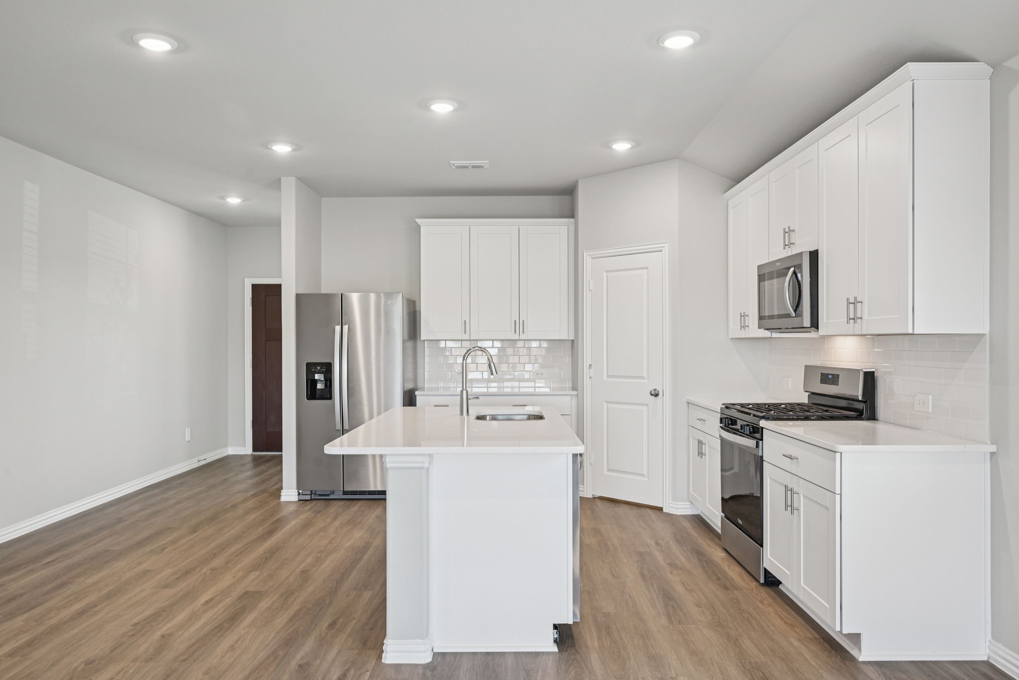 2024 Carriage Court