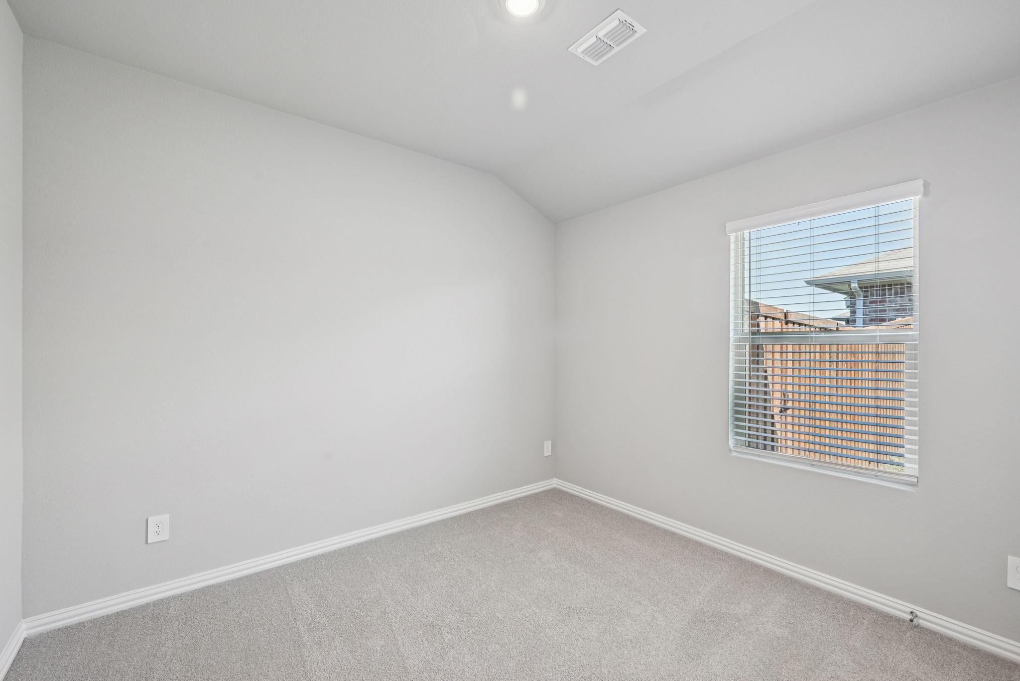 2024 Carriage Court