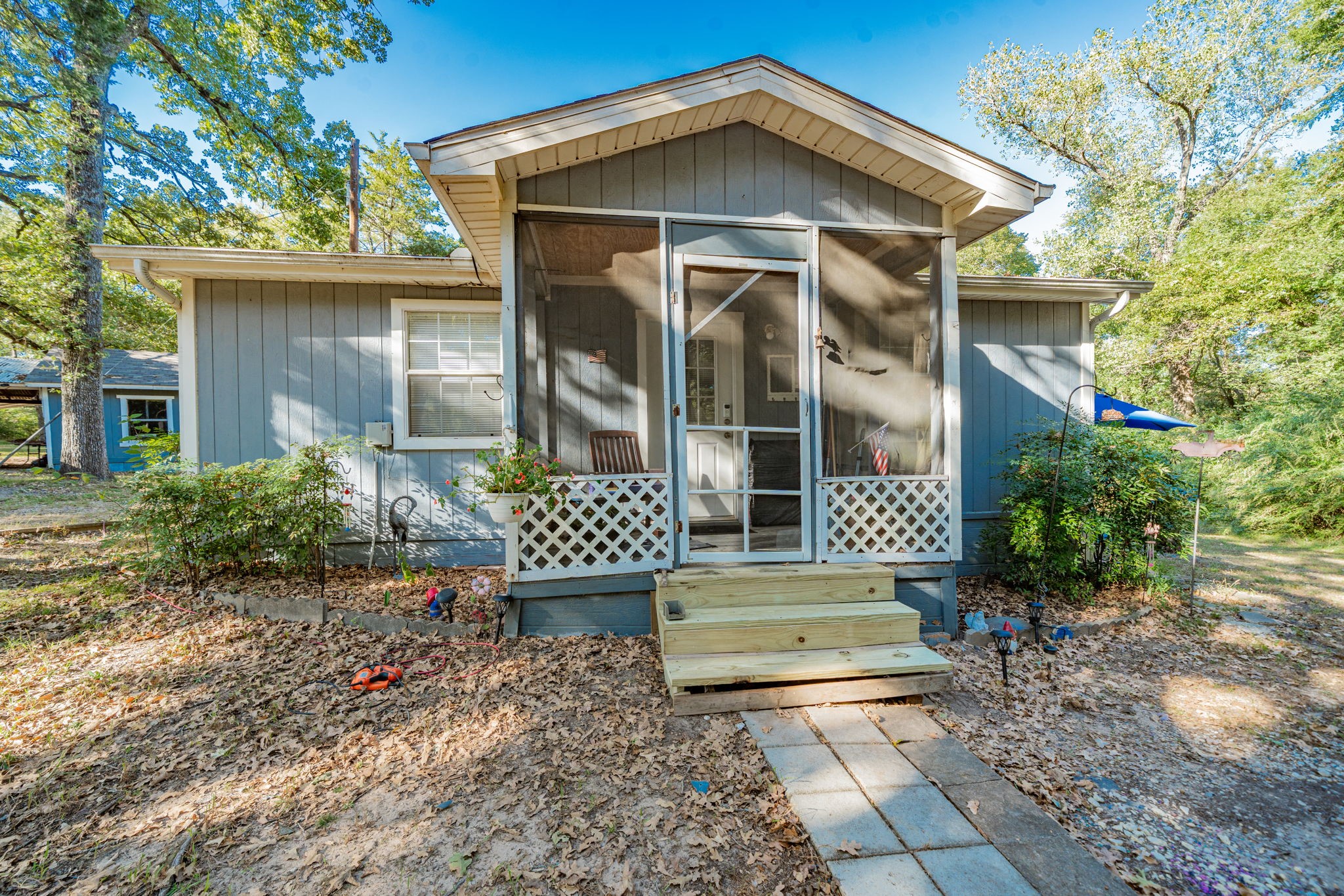 2712 Kleberg Road B