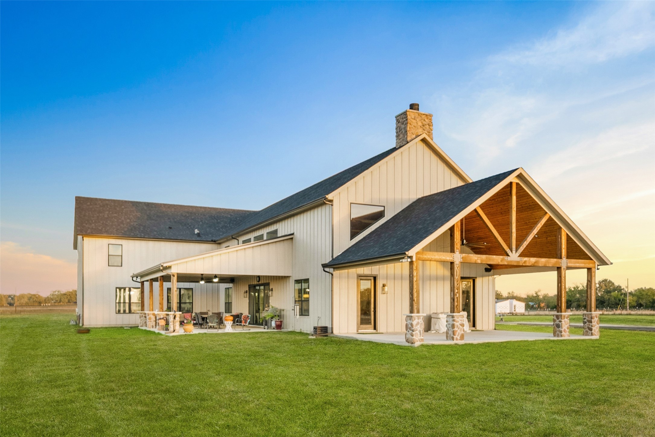 3106 County Road 2526