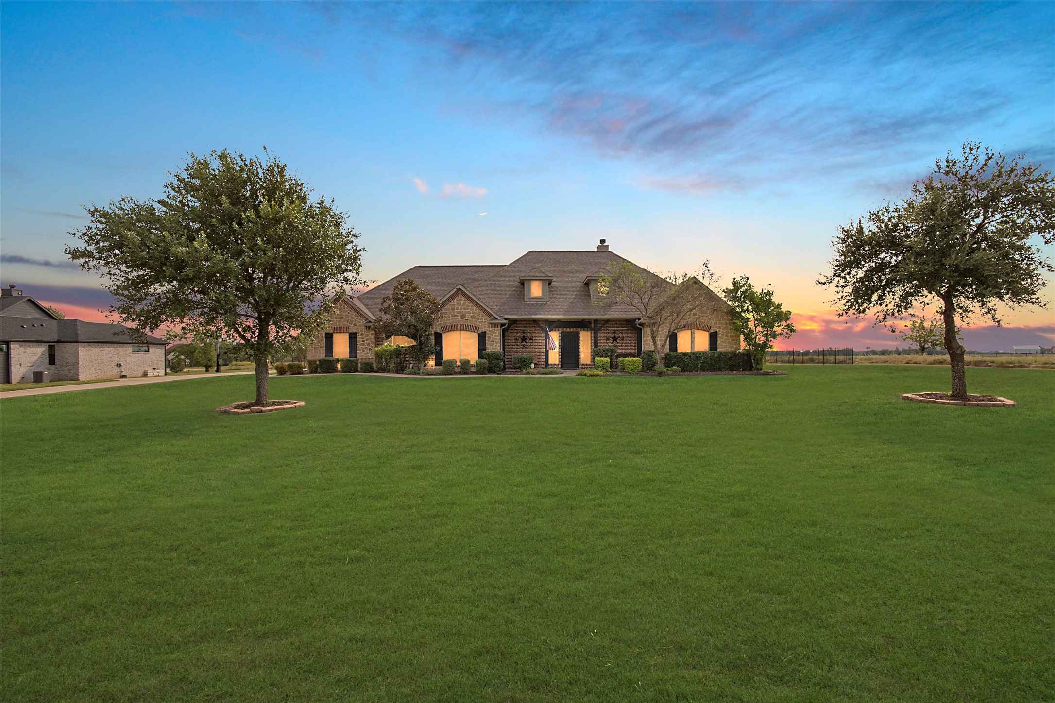 1354 Shadow Lakes