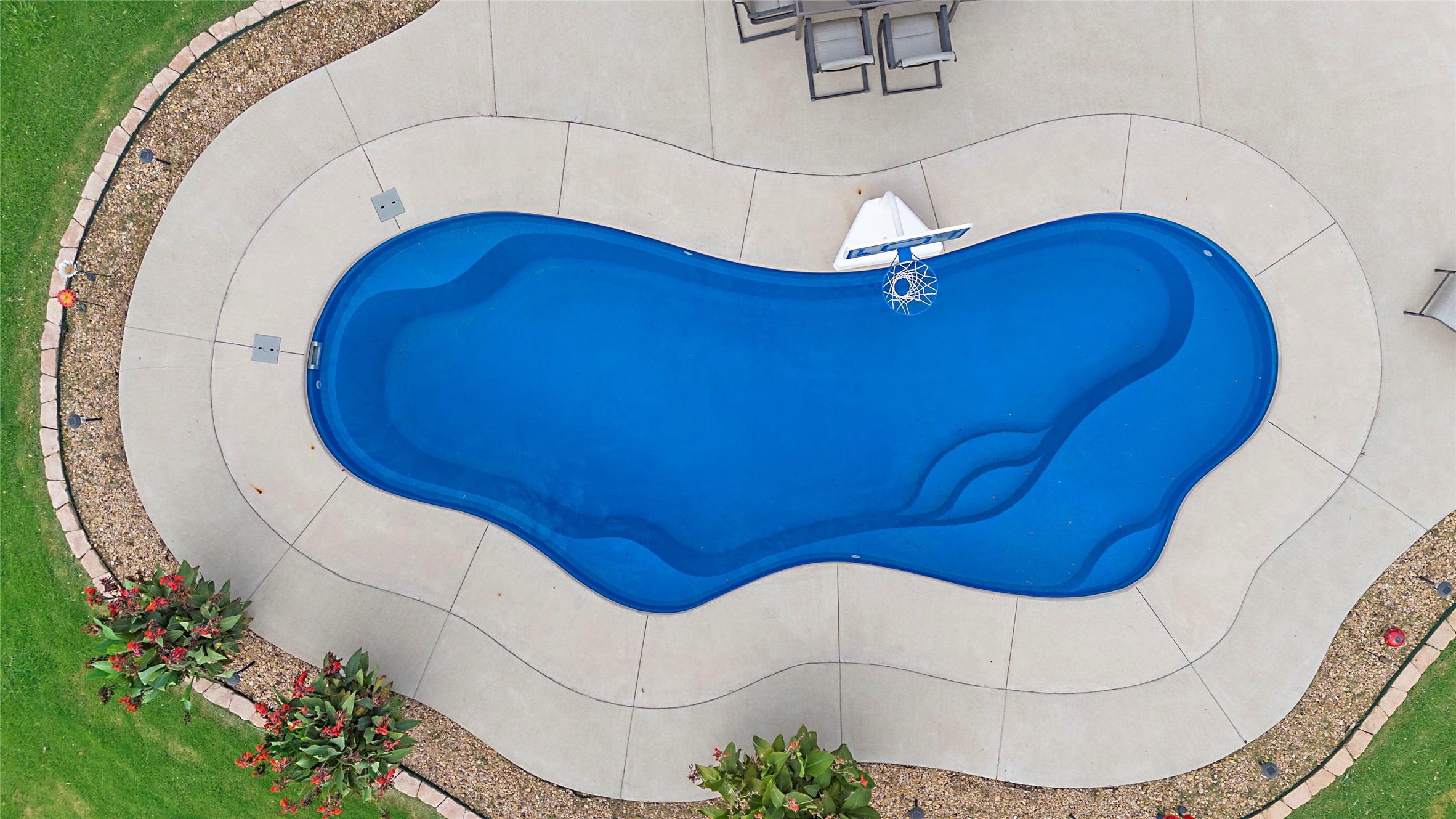 1354 Shadow Lakes