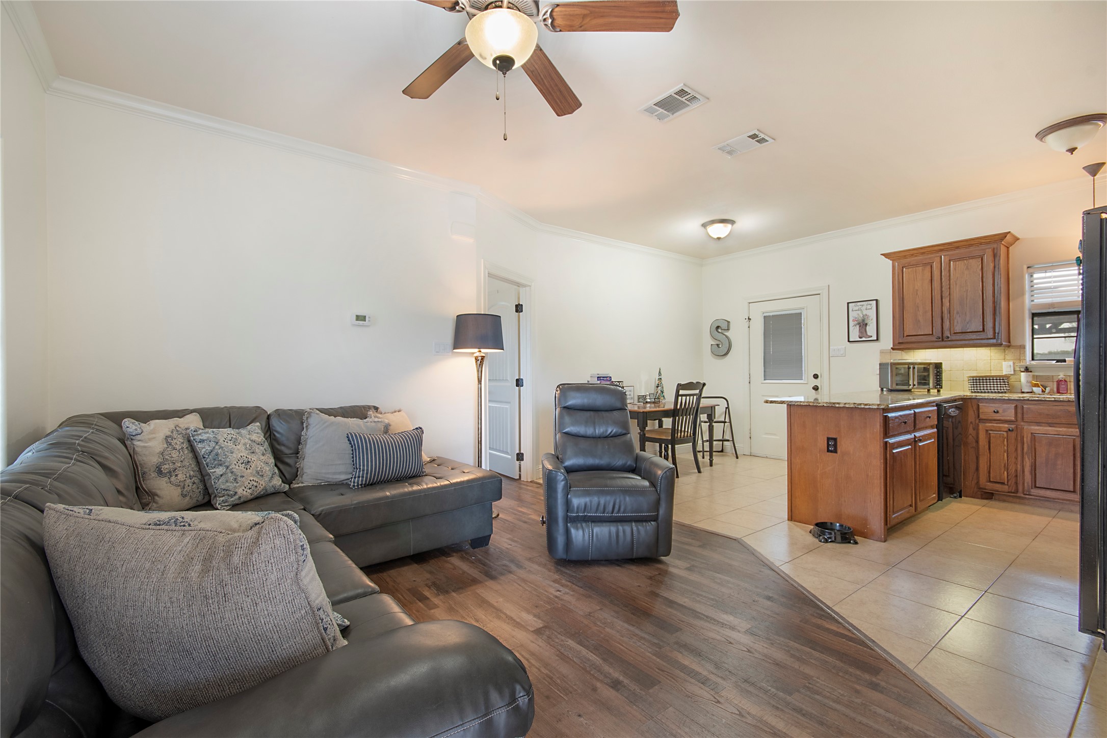 1354 Shadow Lakes
