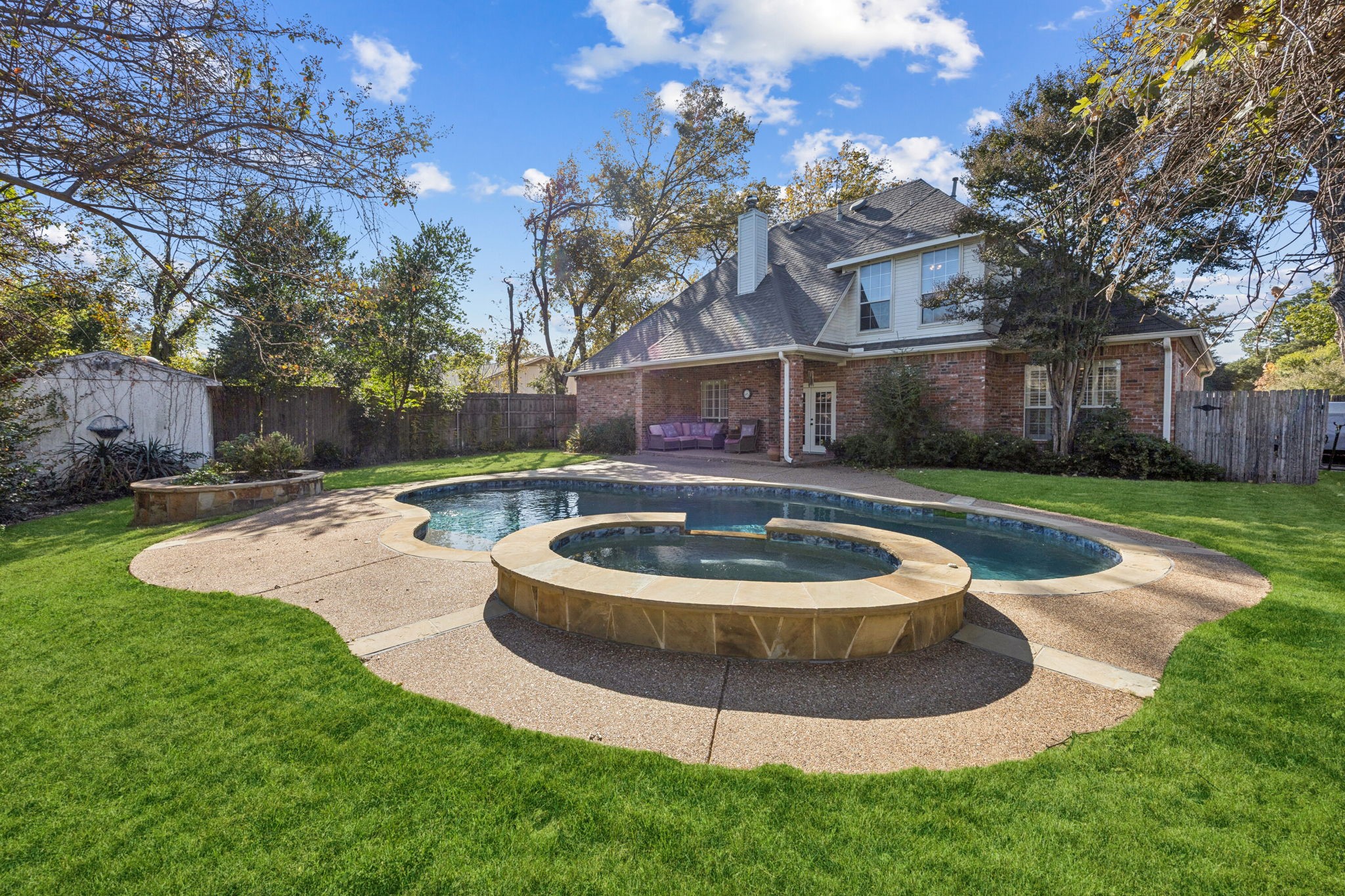 3216 Mercury Drive