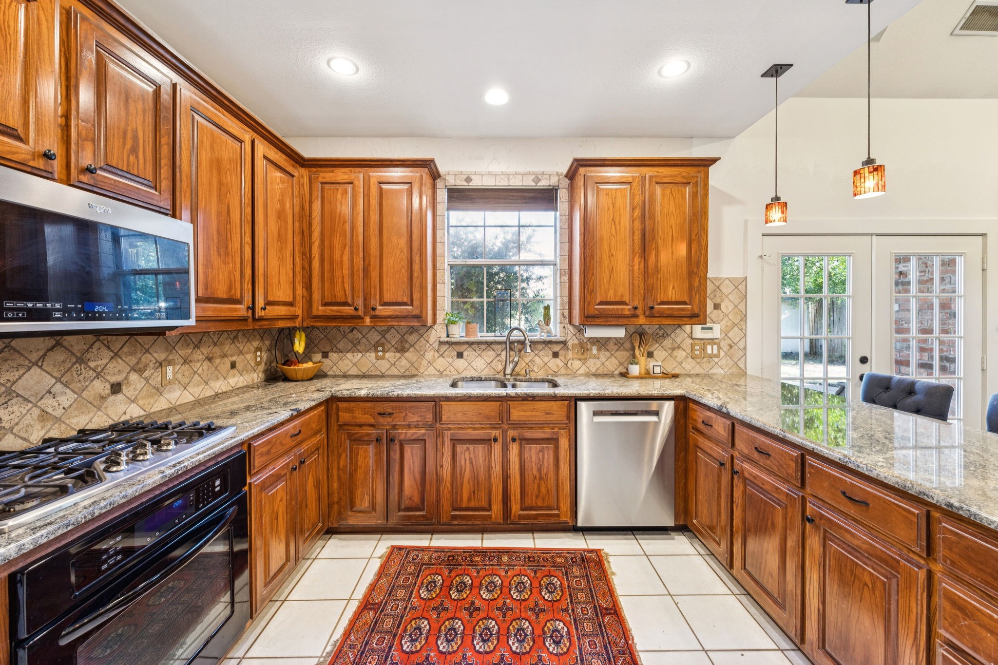 3216 Mercury Drive