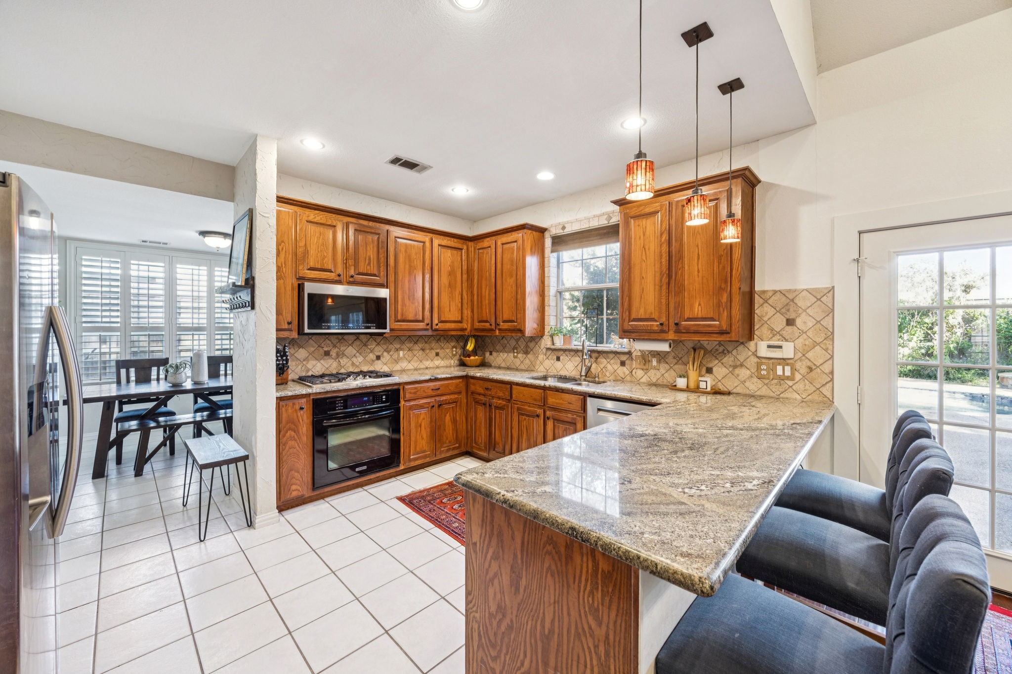 3216 Mercury Drive