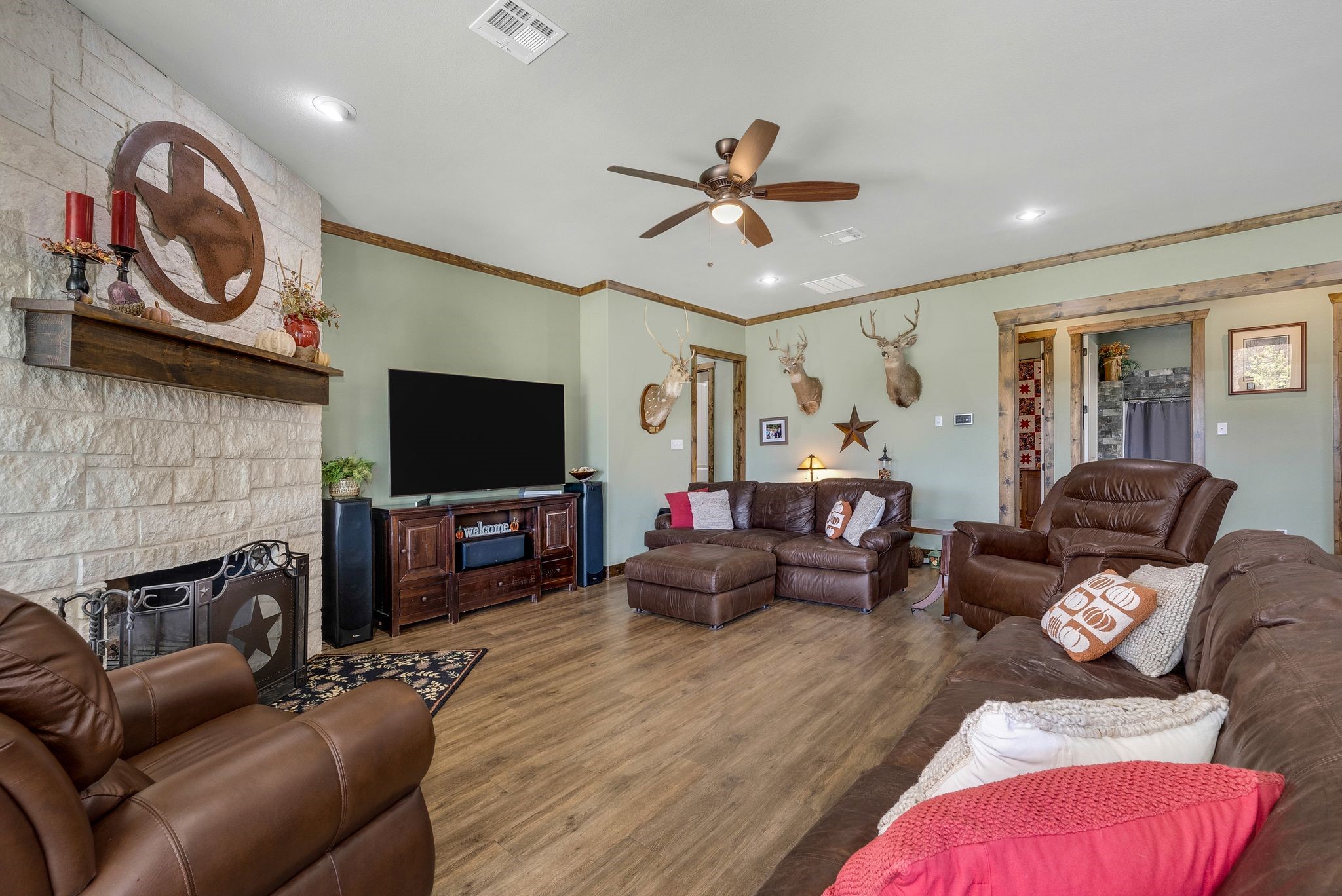 650 Scoggins Road