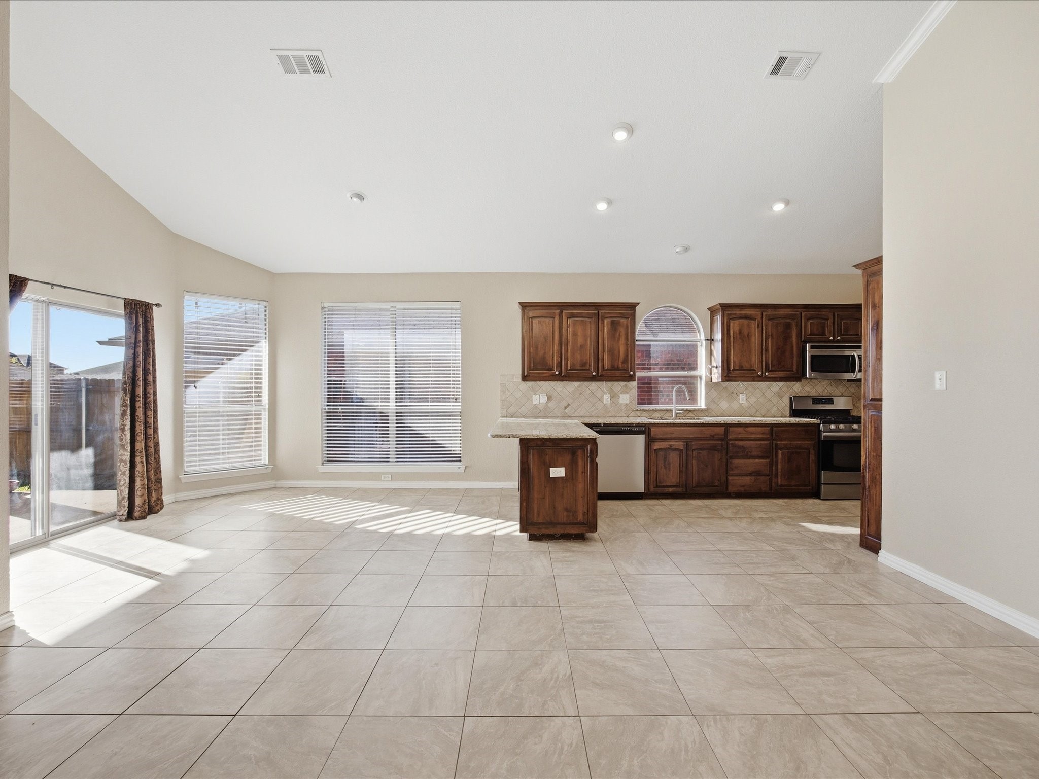 5204 Grayson Ridge Drive
