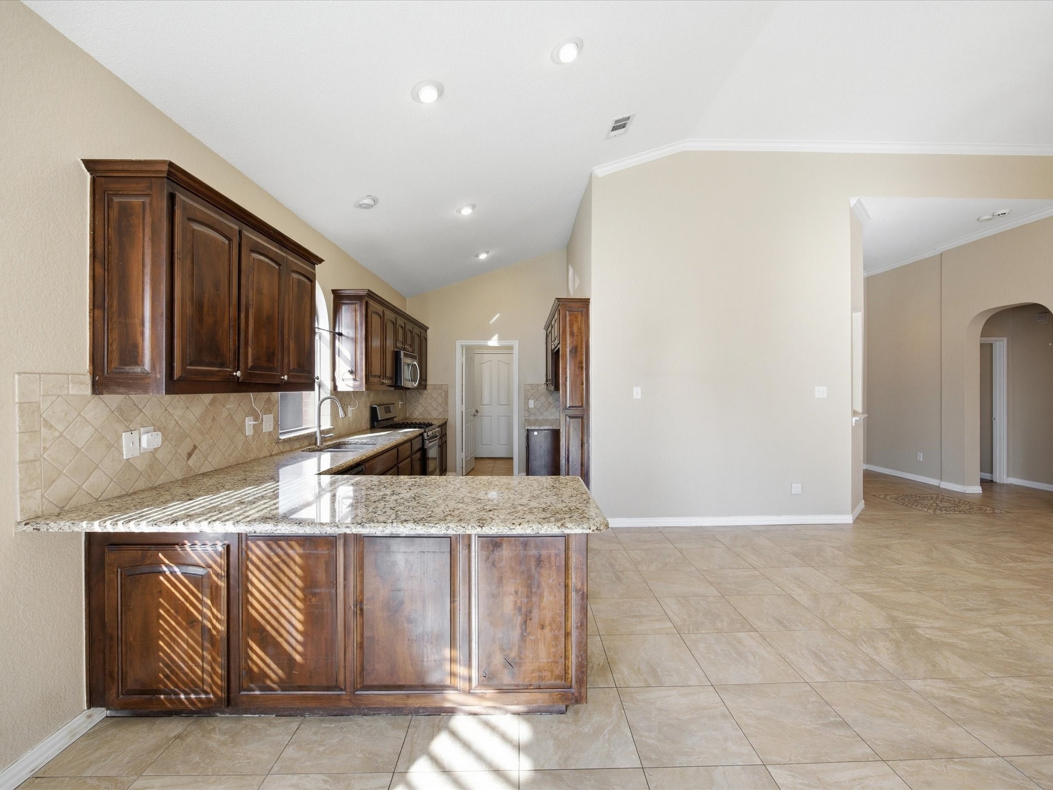 5204 Grayson Ridge Drive