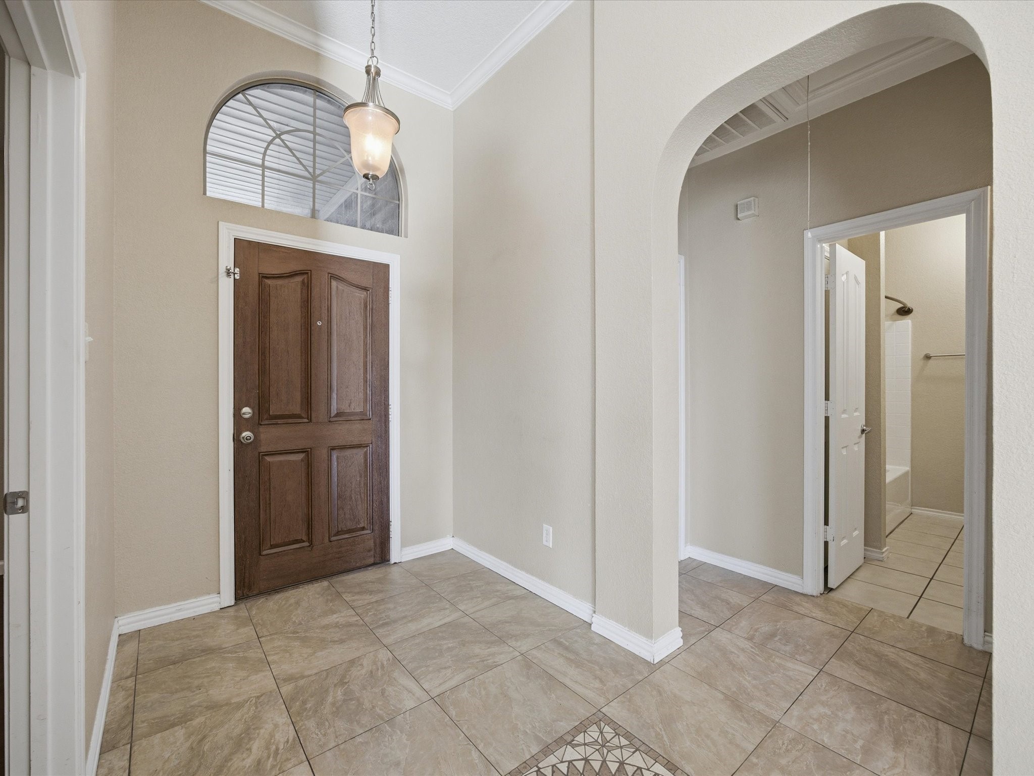 5204 Grayson Ridge Drive