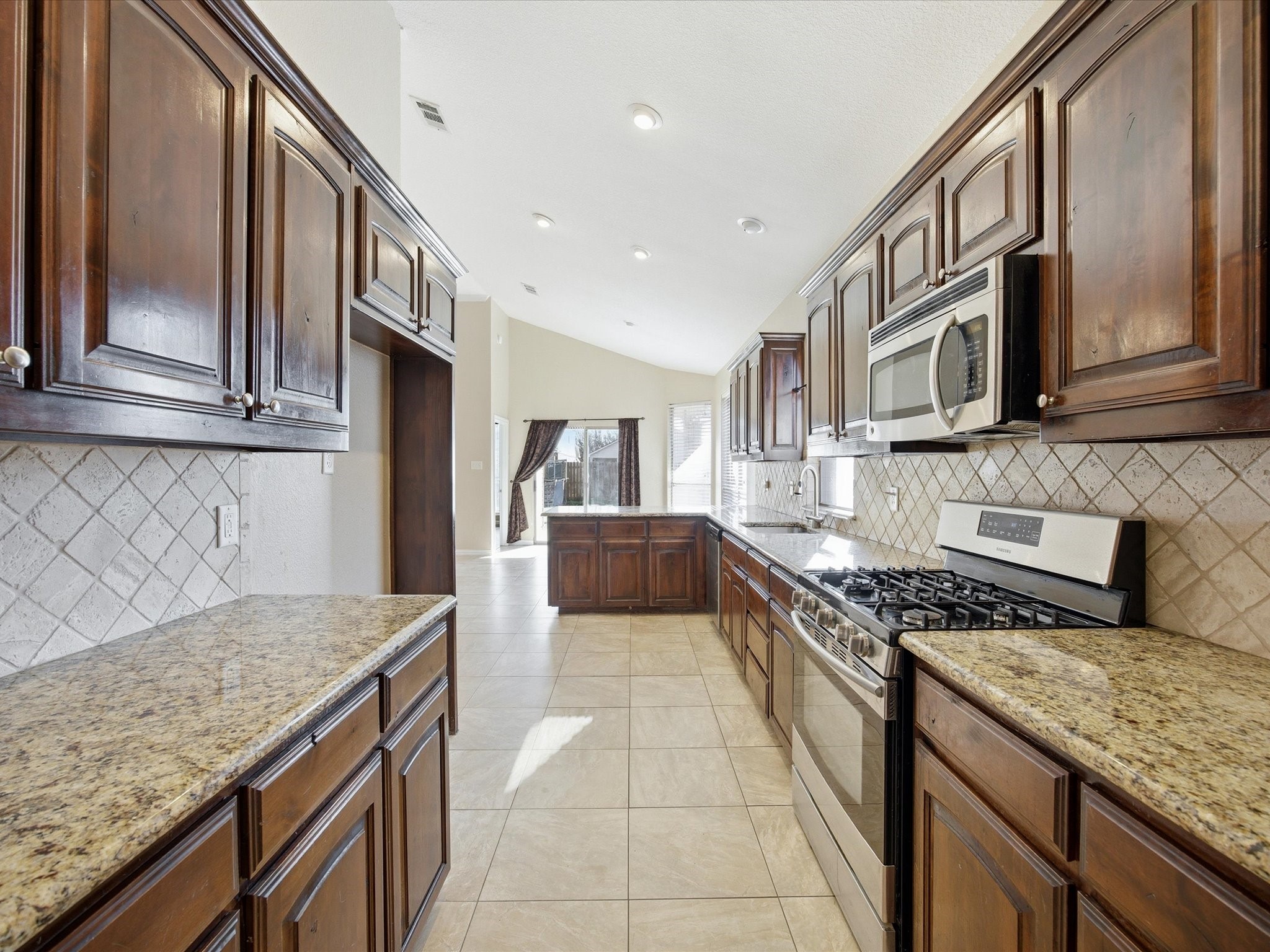 5204 Grayson Ridge Drive