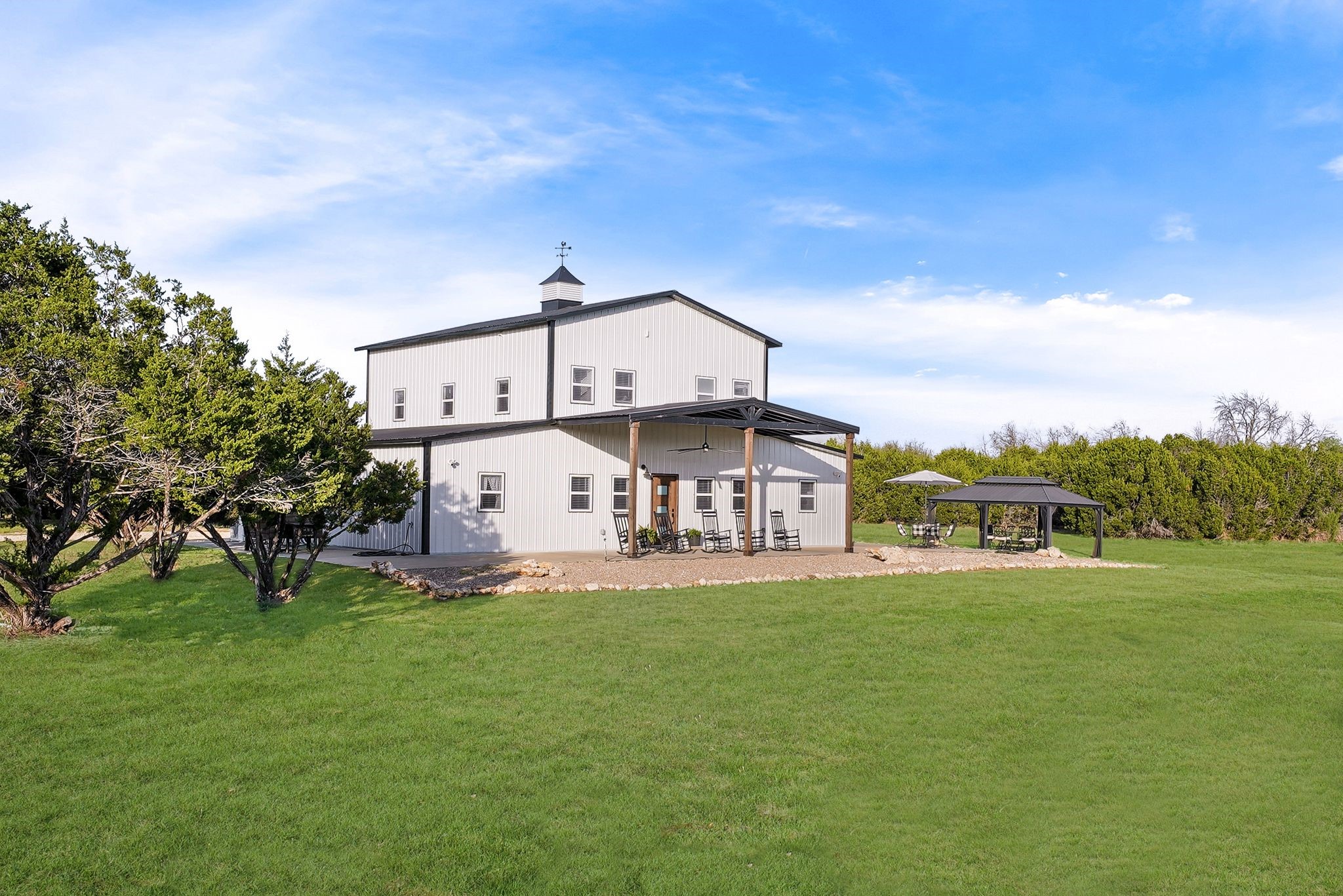 116 Creekview Drive