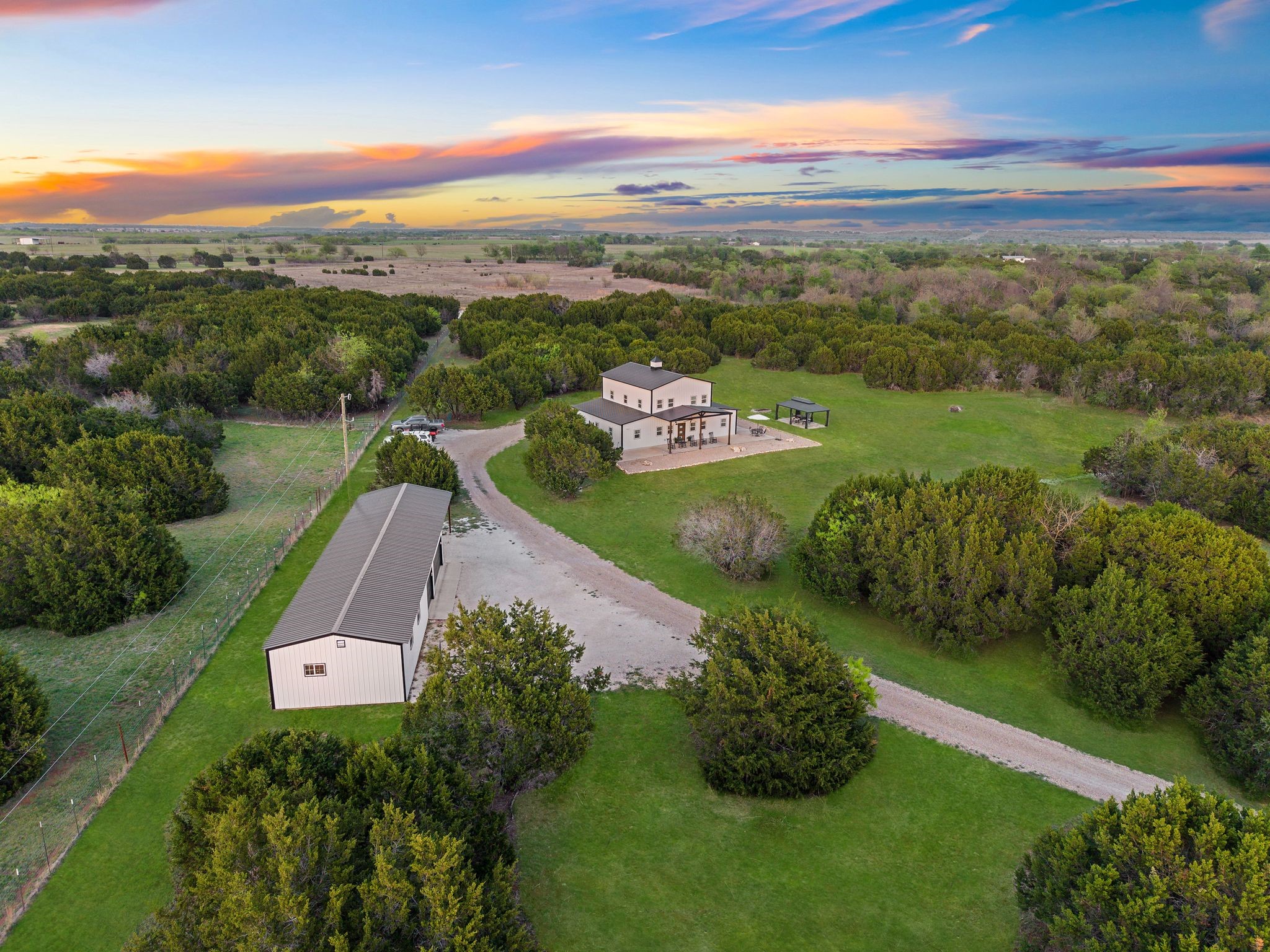116 Creekview Drive