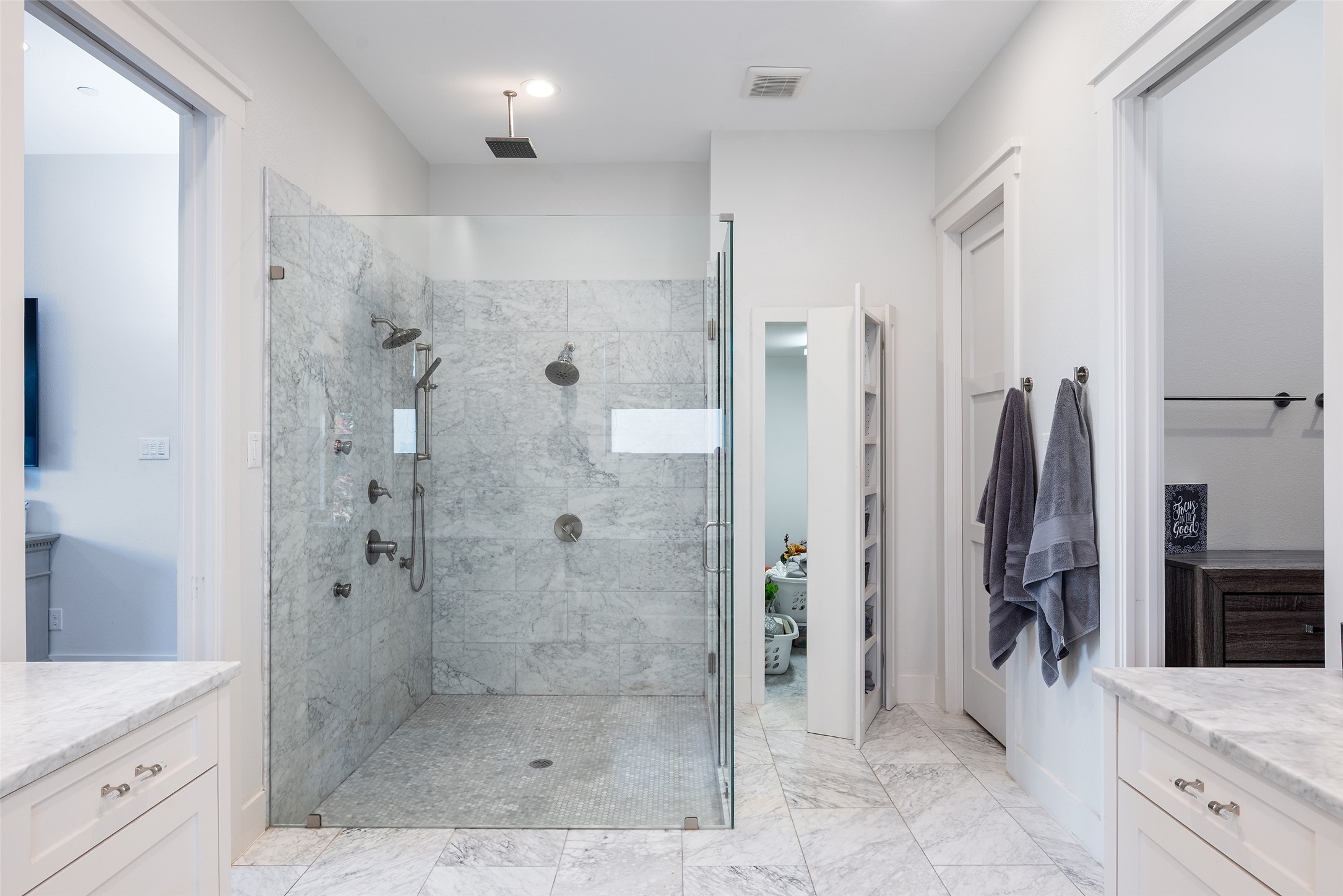 1411 Red Oak Trail