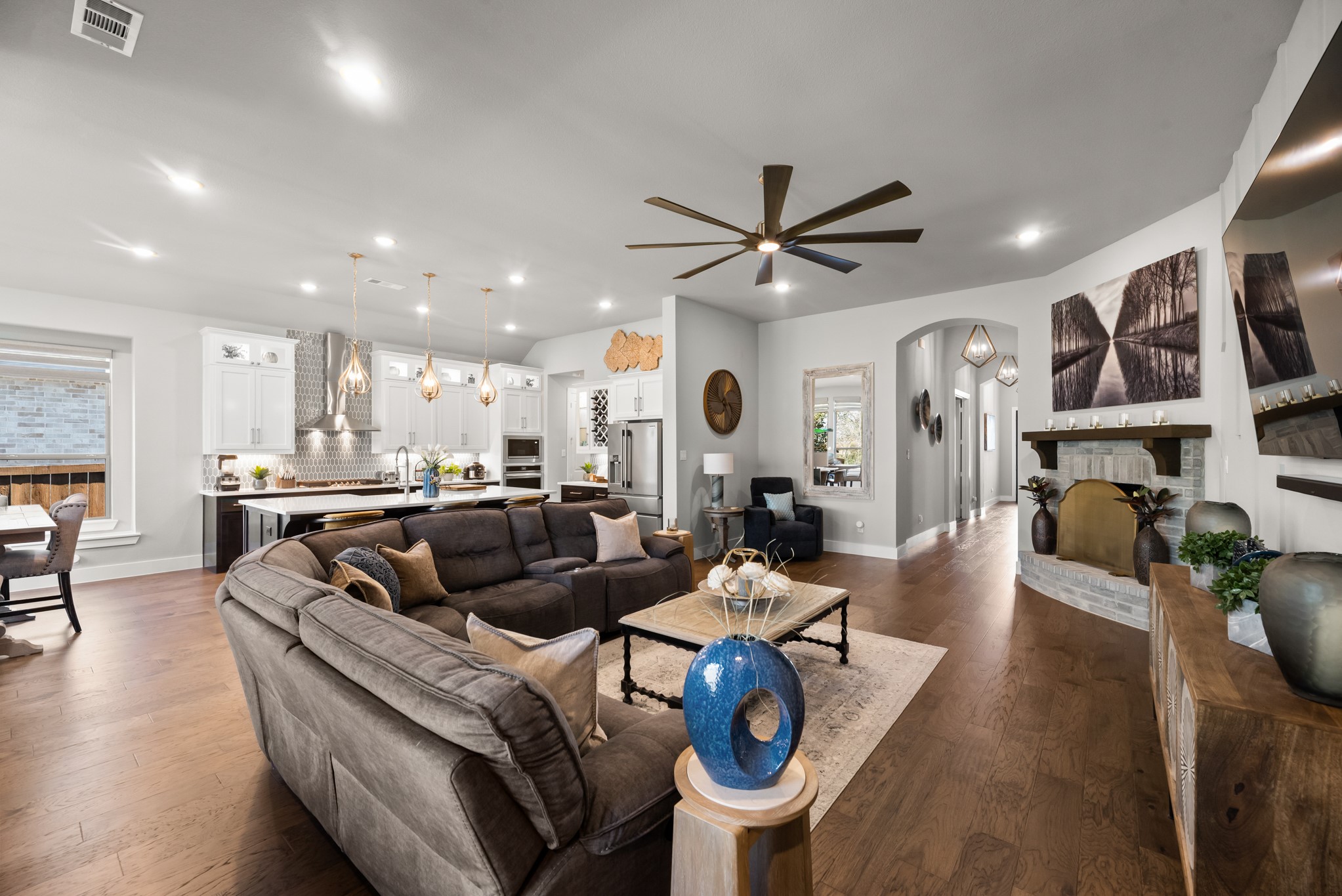 4629 White Oak Lane