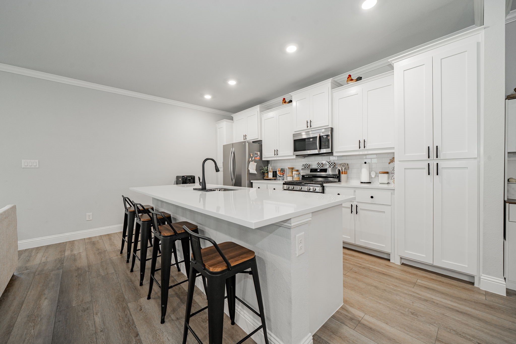 248 Waters Ridge Drive