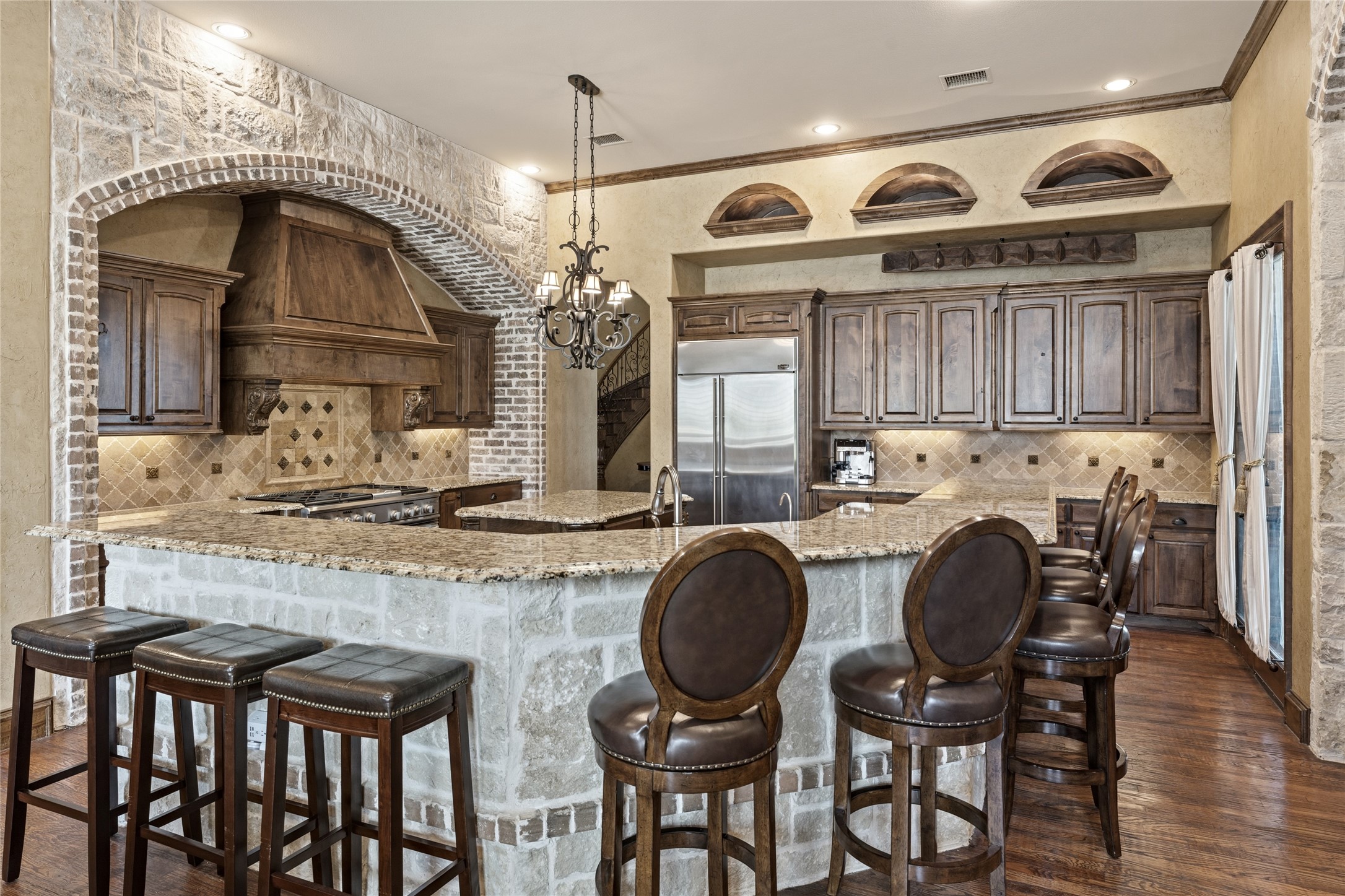 1061 Kingsbridge Lane