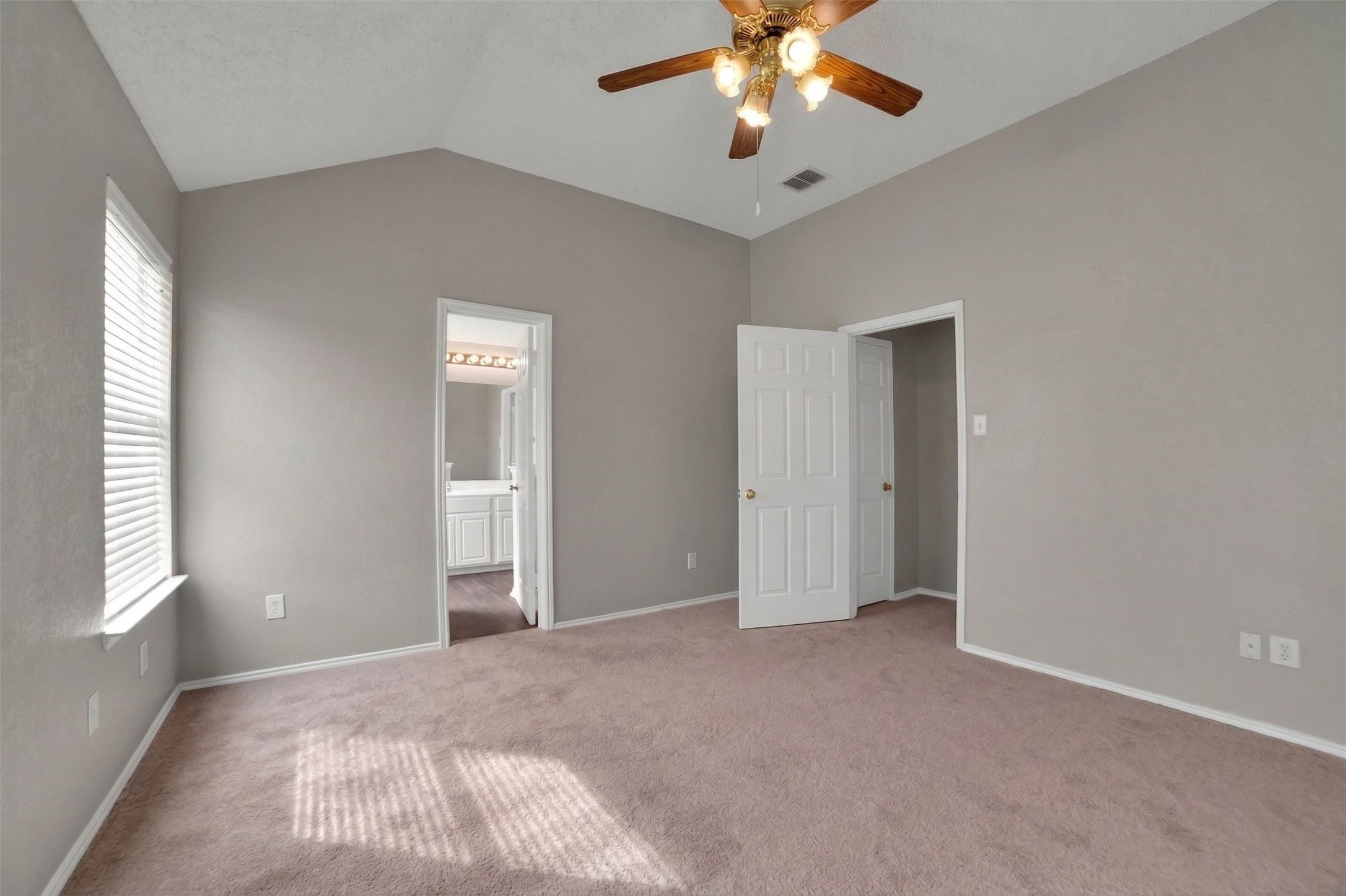 1010 Halifax Lane