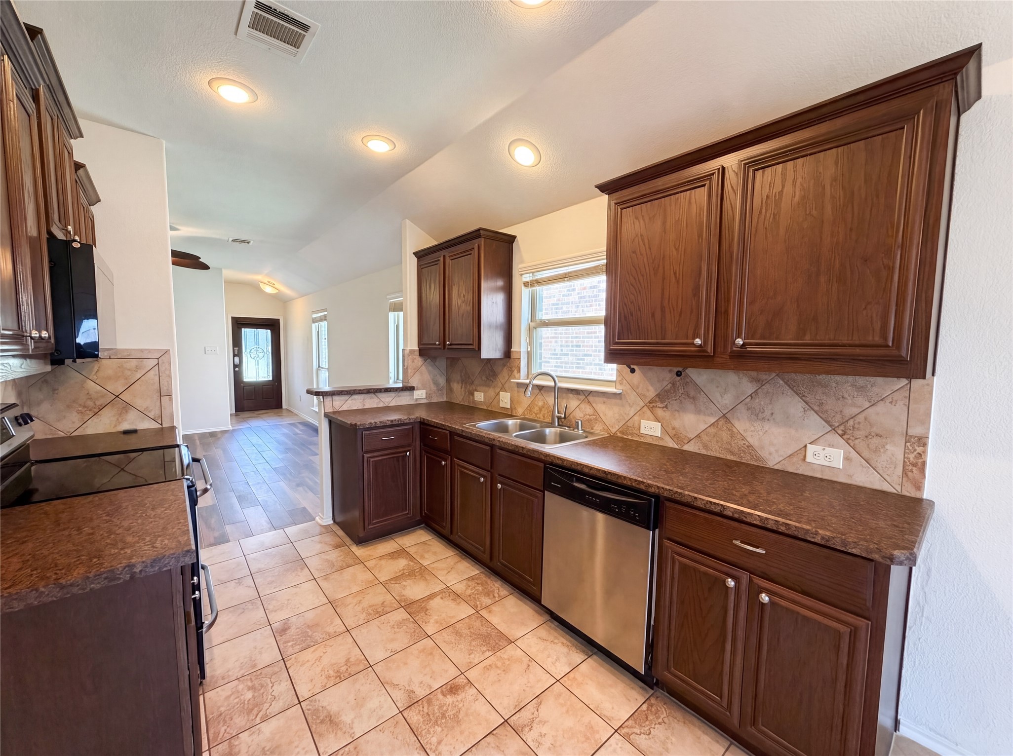 1704 River Oak Lane