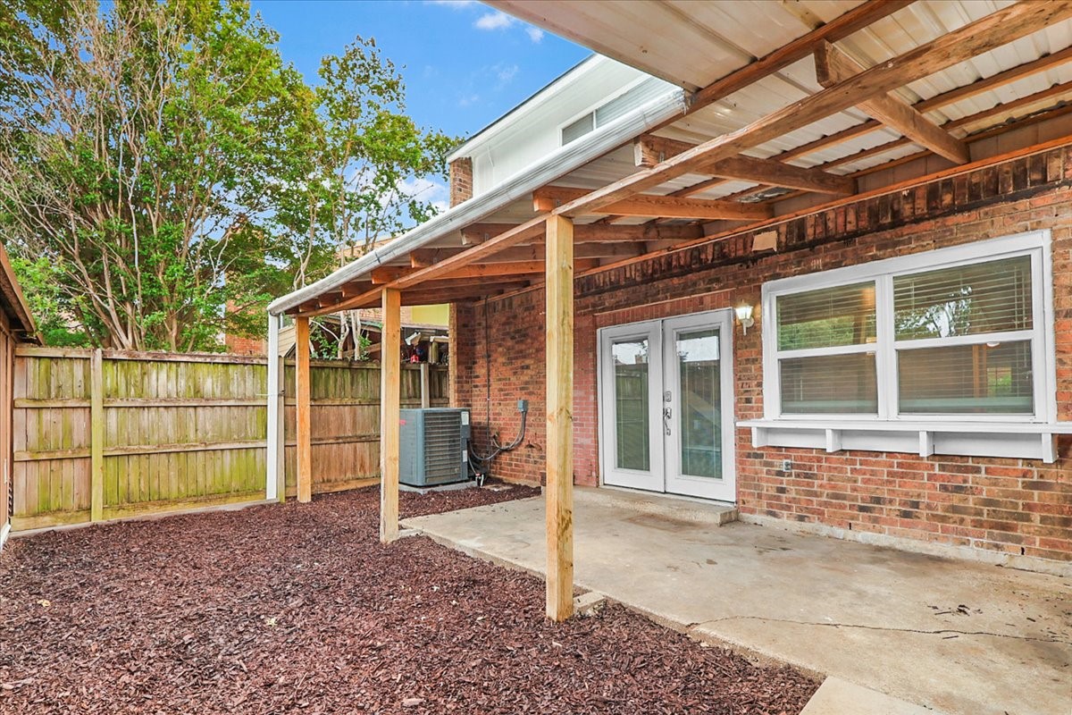 3118 Roundtree Lane