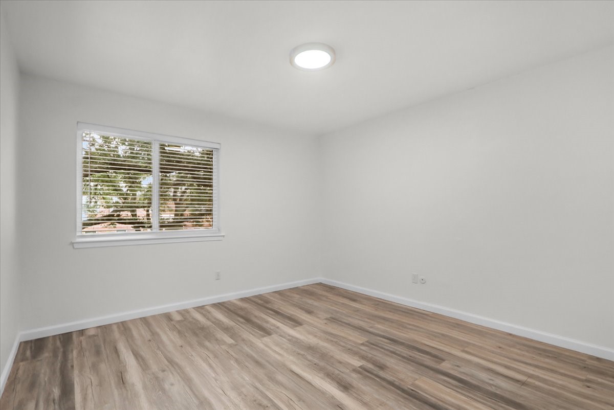 3118 Roundtree Lane