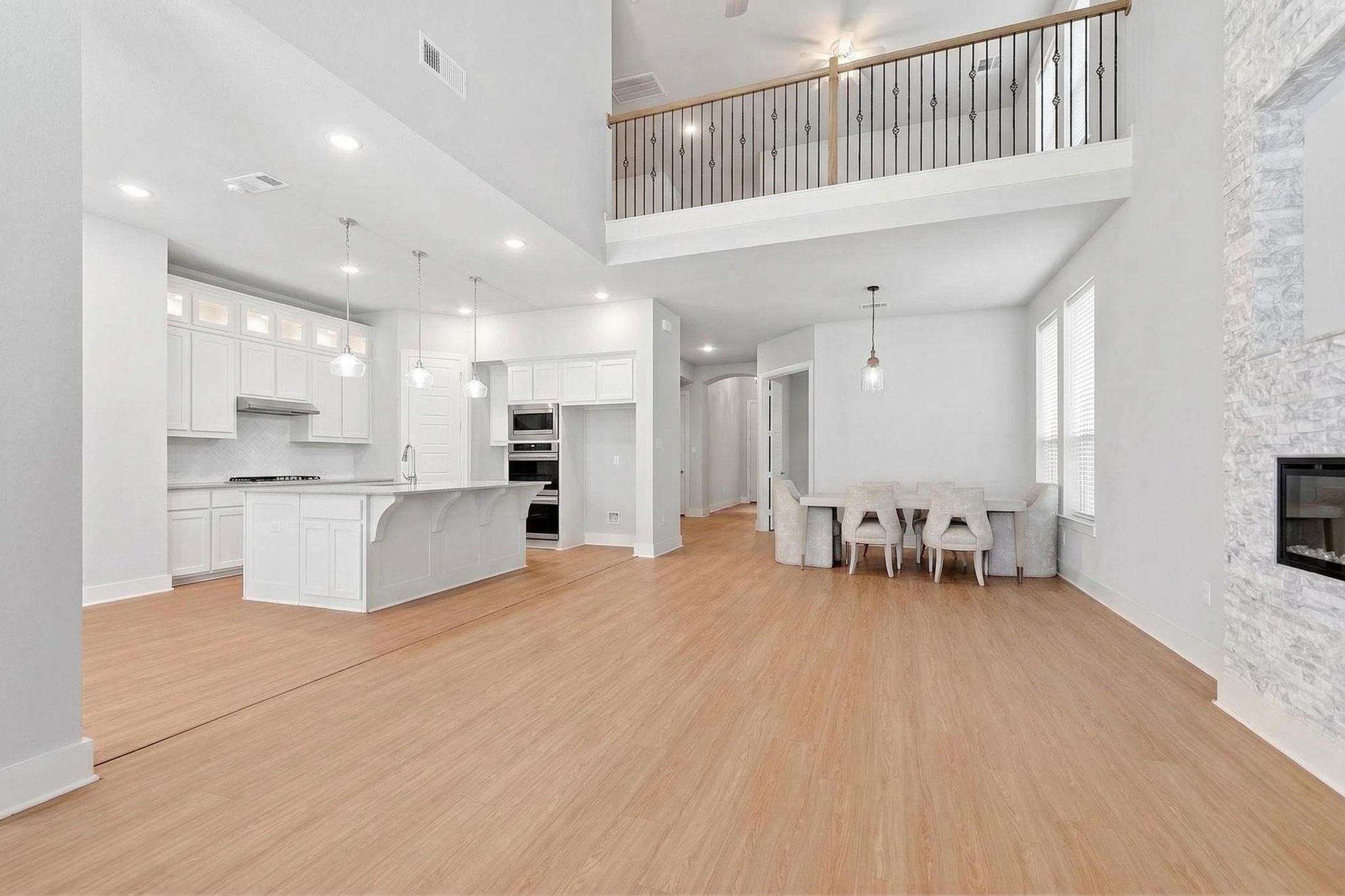 1810 Rhea Court