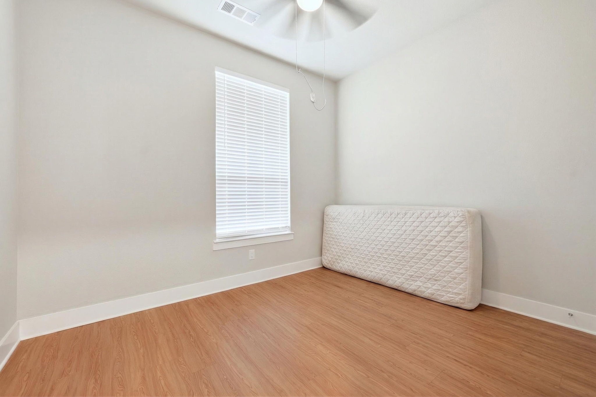 1810 Rhea Court
