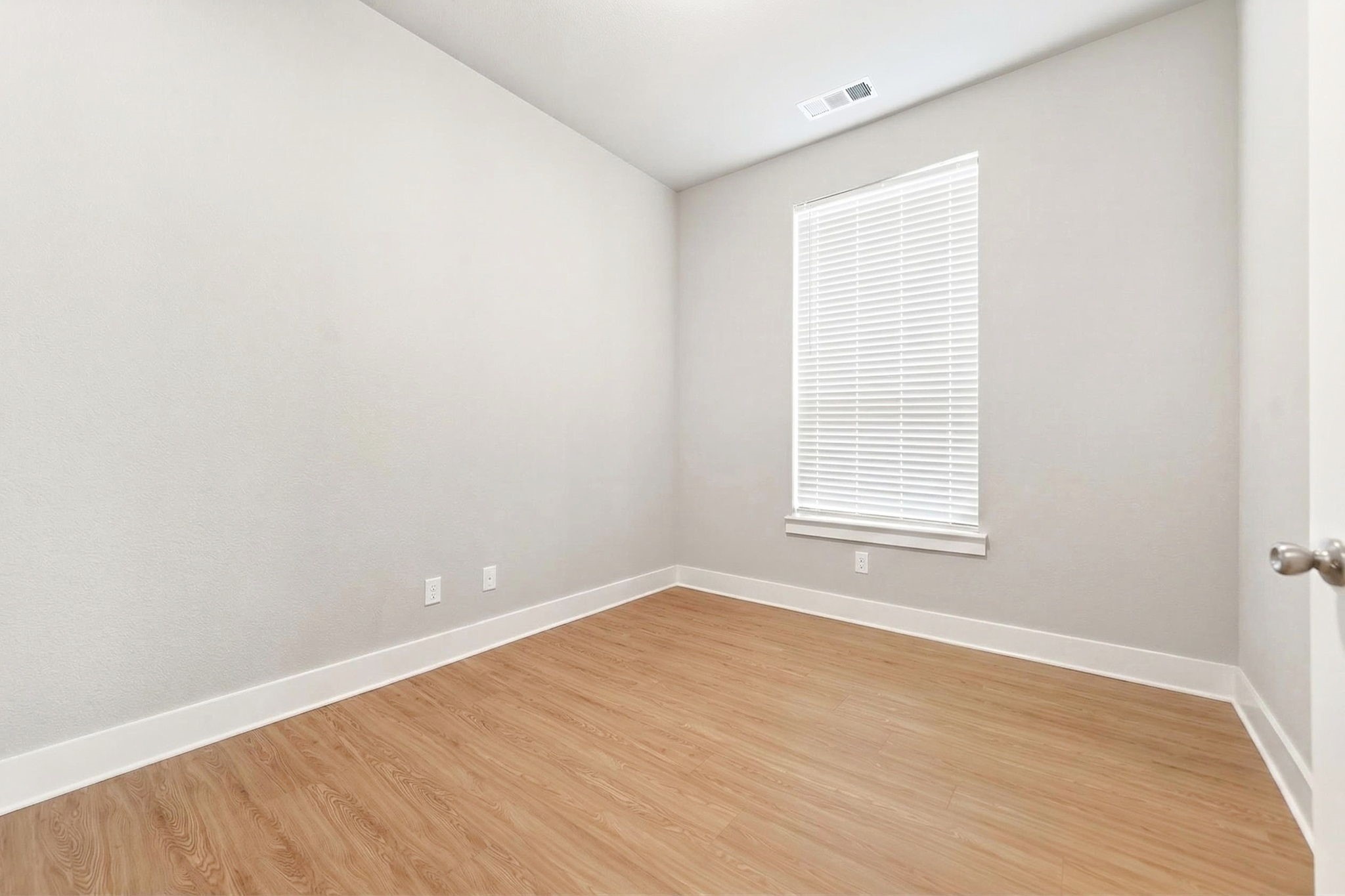 1810 Rhea Court