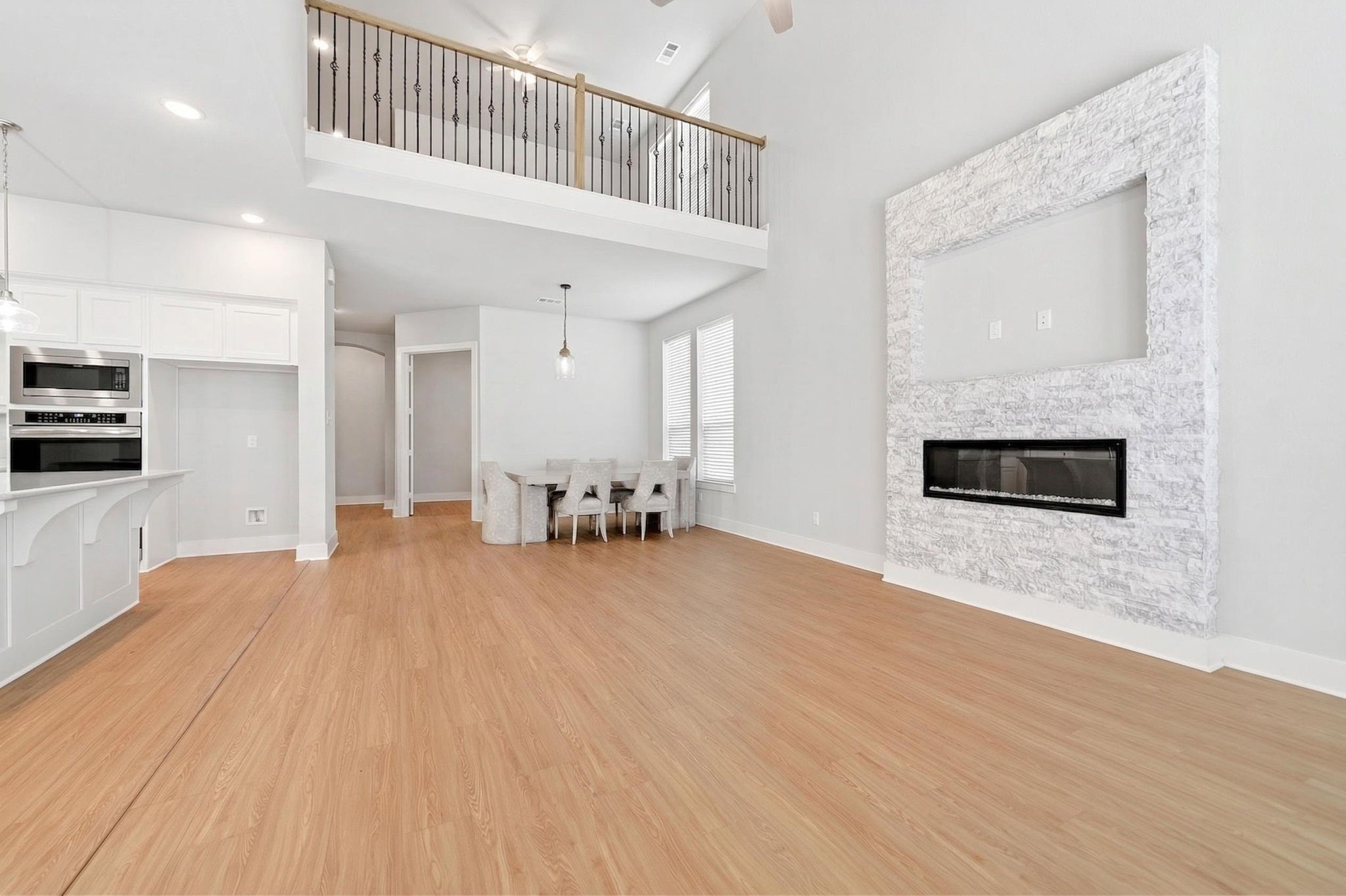 1810 Rhea Court